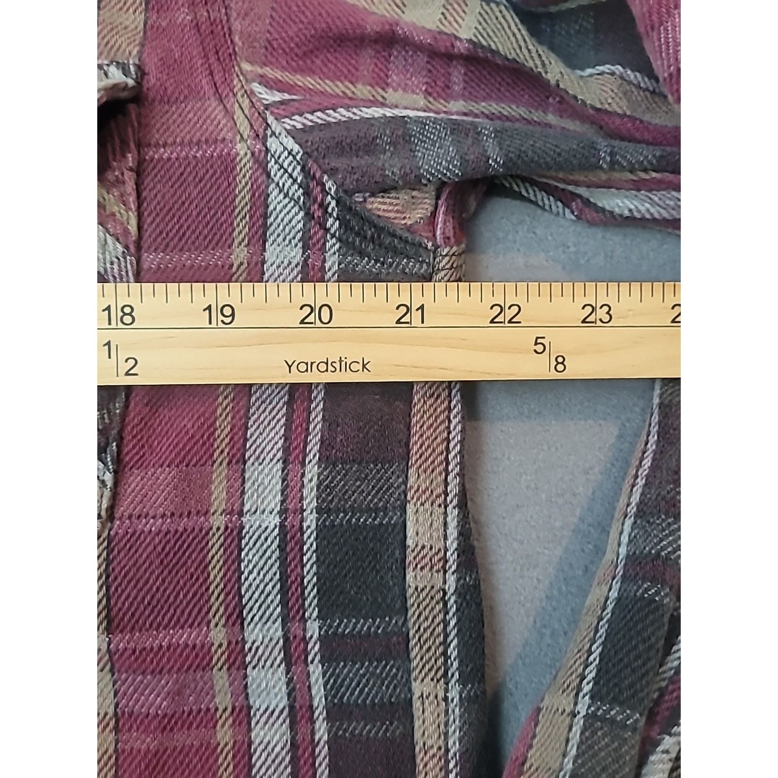 VTG Carhartt Red Plaid Flannel Shirt Thrash Streetwear S
