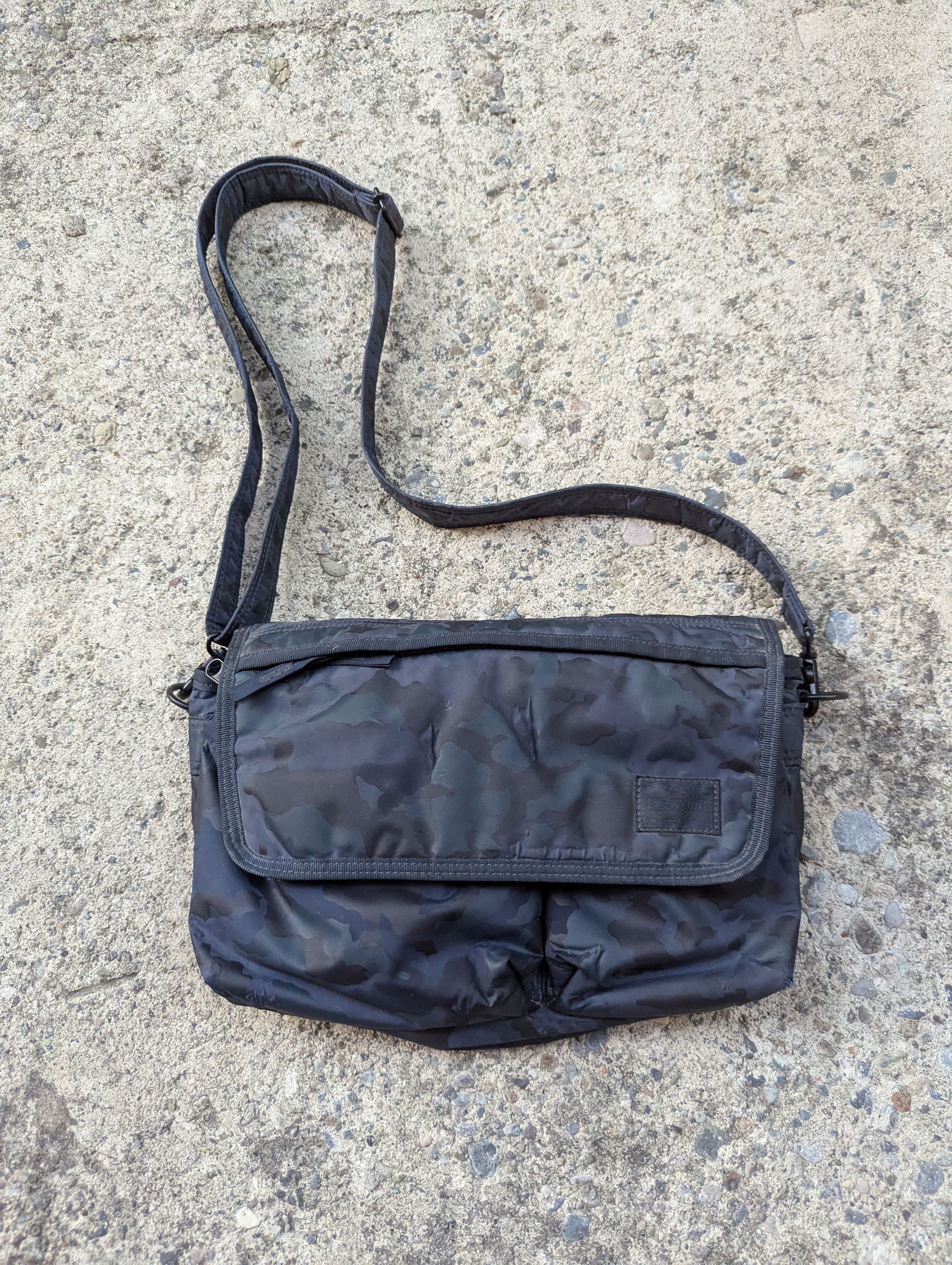 Head Porter Blue Camou Sling Shoulder Bag, Men's