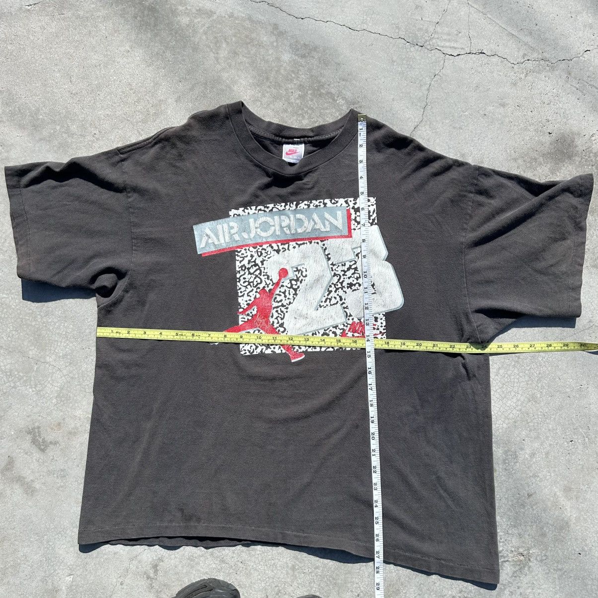 Nike Vtg 90s Nike Air Jordan 23 Elephant Print Tee XL Made in USA Size US XL / EU 56 / 4 - 9 Thumbnail