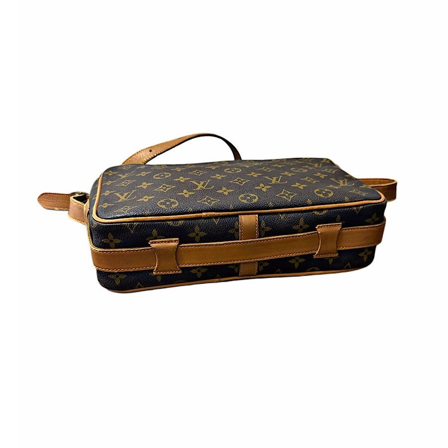 Louis Vuitton Authentic Vintage Louis Vuitton USA Sac Bandouliere Bag Size ONE SIZE - 7 Thumbnail