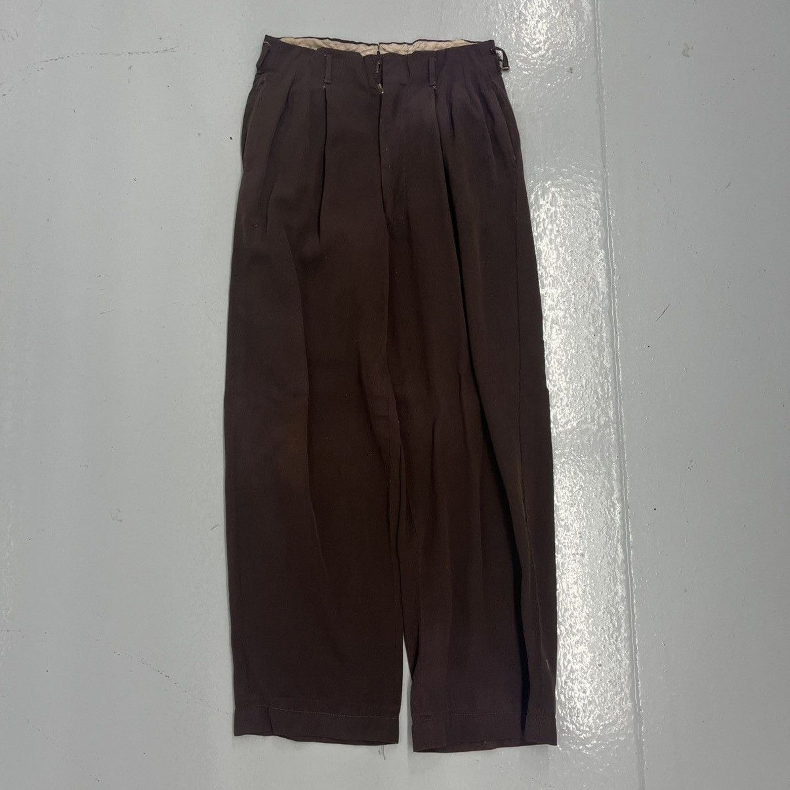 Other Vintage 40s Maroon Rayon Drop Loop Pleated Trousers 25x26 Size 25" / US 0 / IT 36 - 1 Thumbnail