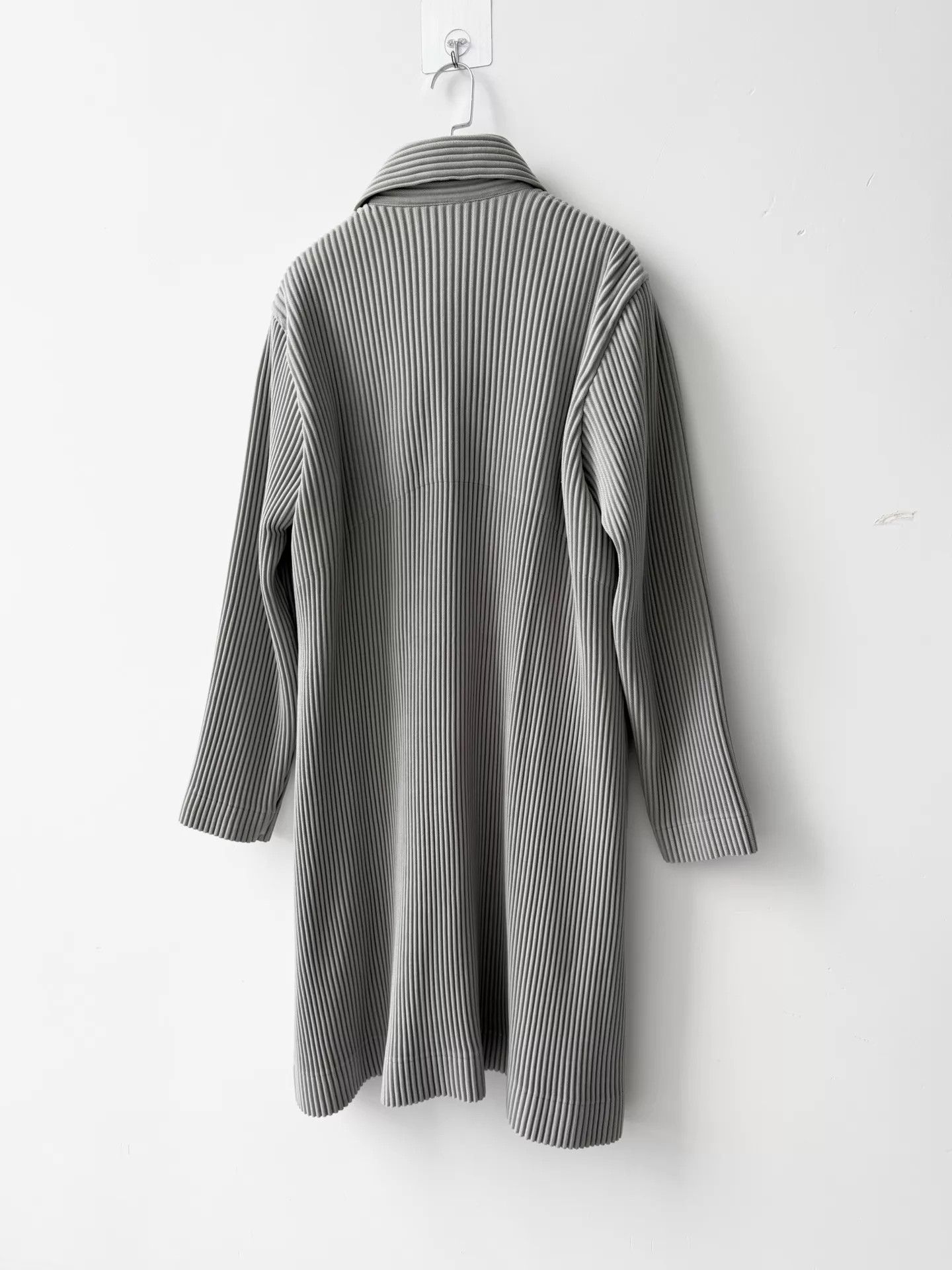 Homme Plisse Issey Miyake HOMME PLISSÉ ISSEY MIYAKE long coat size 2 low-saturation Size US M / EU 48-50 / 2 - 4 Thumbnail