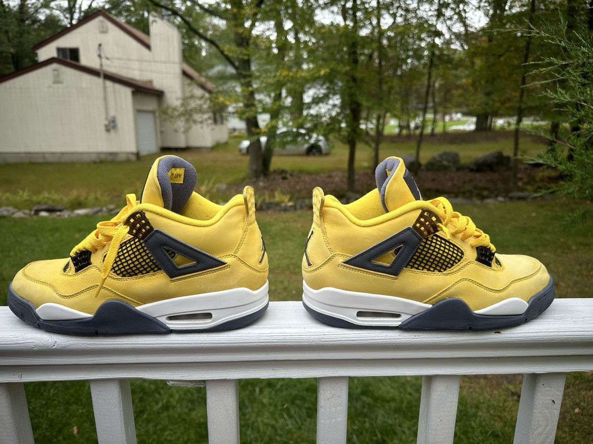 Jordan Brand Jordan 4 Retro “Lightning” 2021 Size US 9.5 / EU 42-43 - 2 Thumbnail