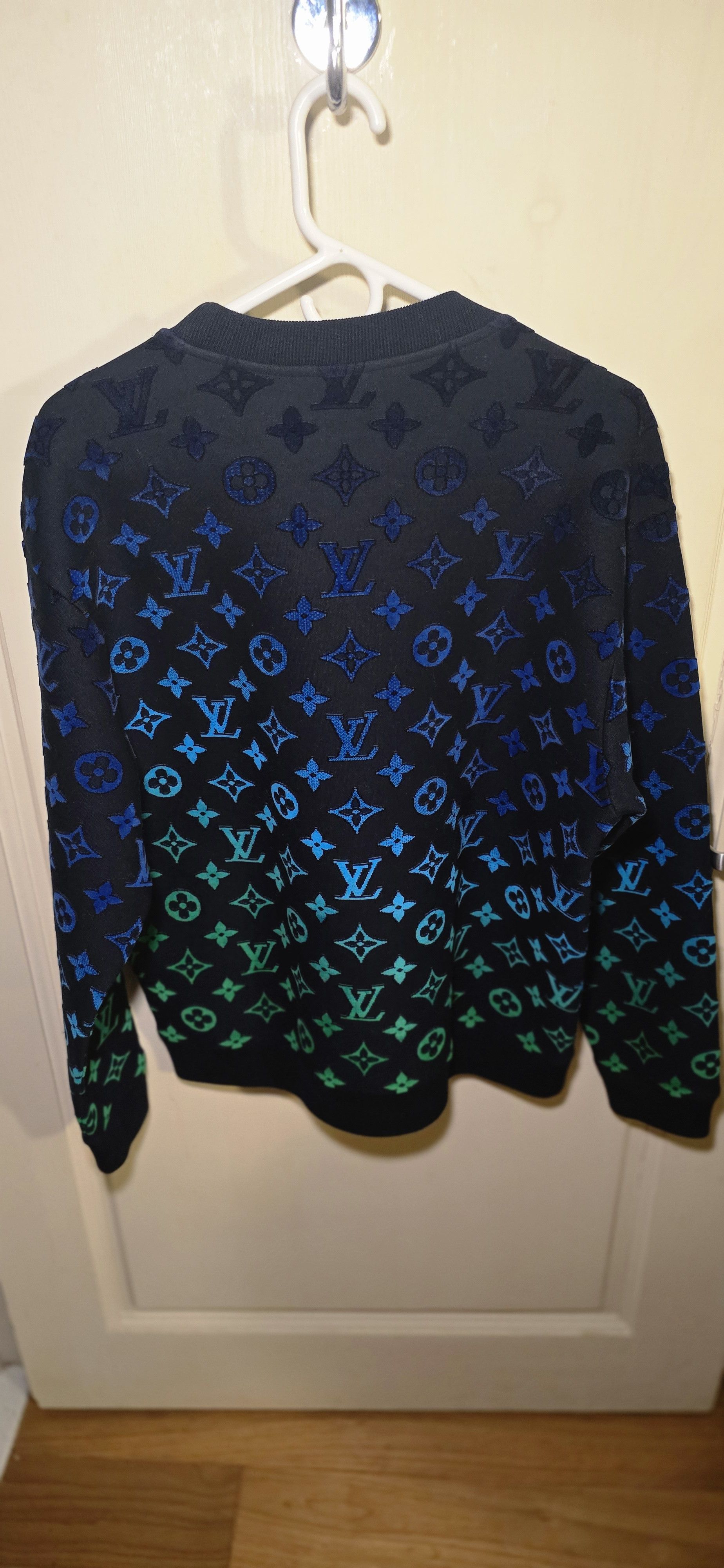 Louis Vuitton Louis Vuitton Monogram Coupe Gradient Sweatshirt🔥🌊🌎 Sz L Size US L / EU 52-54 / 3 - 7 Thumbnail