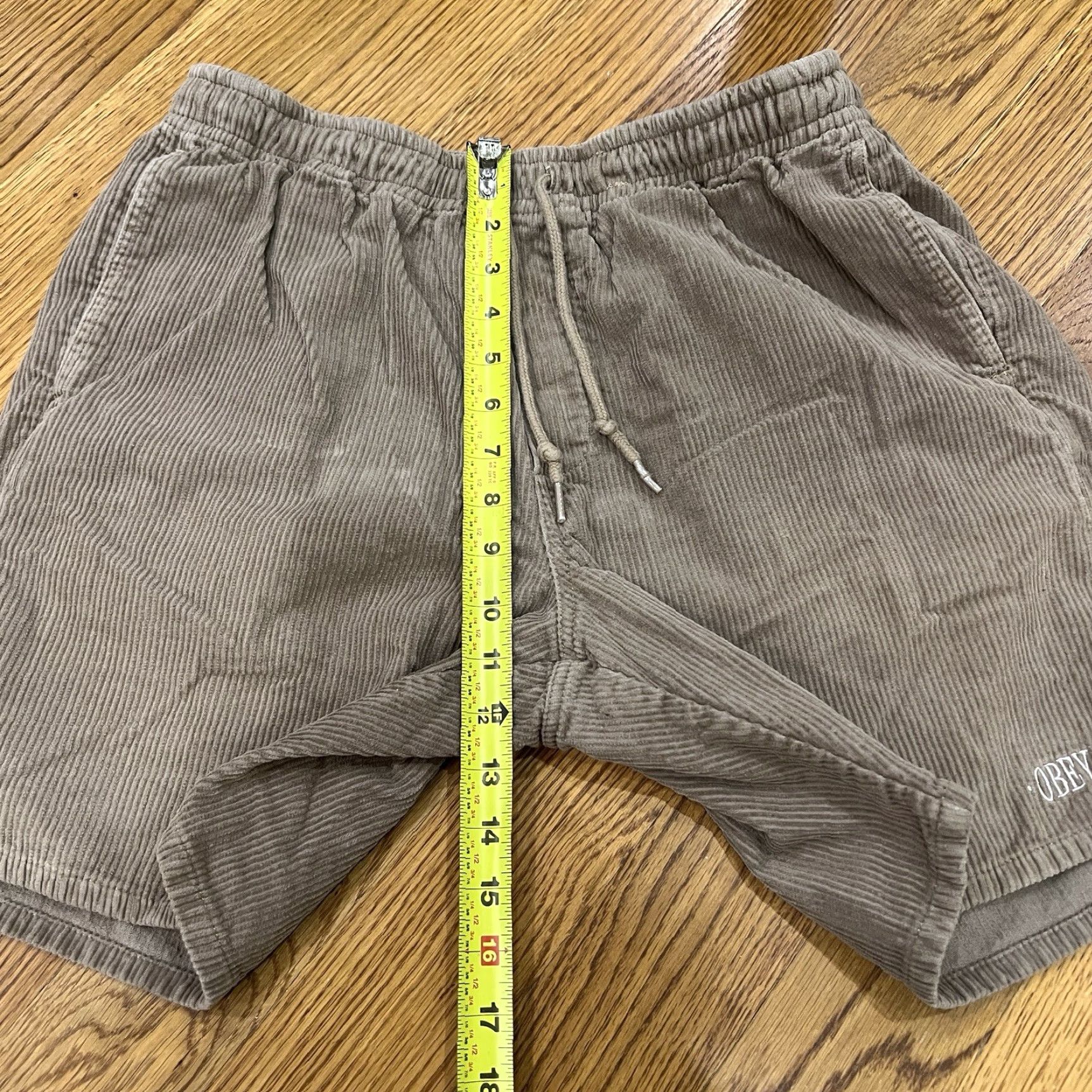 Obey OBEY Corduroy Shorts Bermuda Men Large Inseam 7 Beige 100% Cotton Drawstring Relaxed Beach 80s Mens Size US 33 - 5 Thumbnail