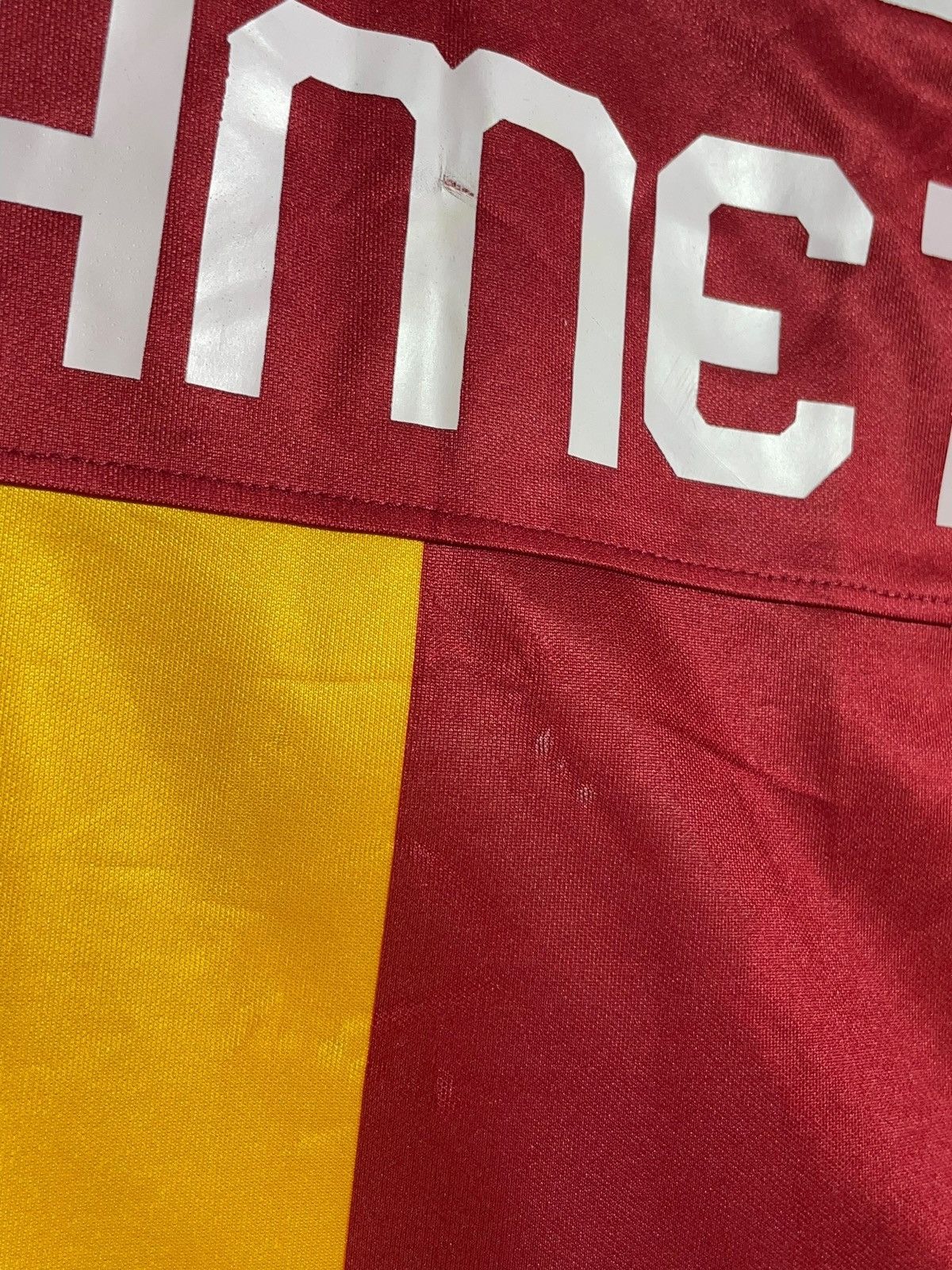 Nike Galatasaray Nike 2011/12 Home Football Shirt Soccer Jersey Size US M / EU 48-50 / 2 - 12 Thumbnail