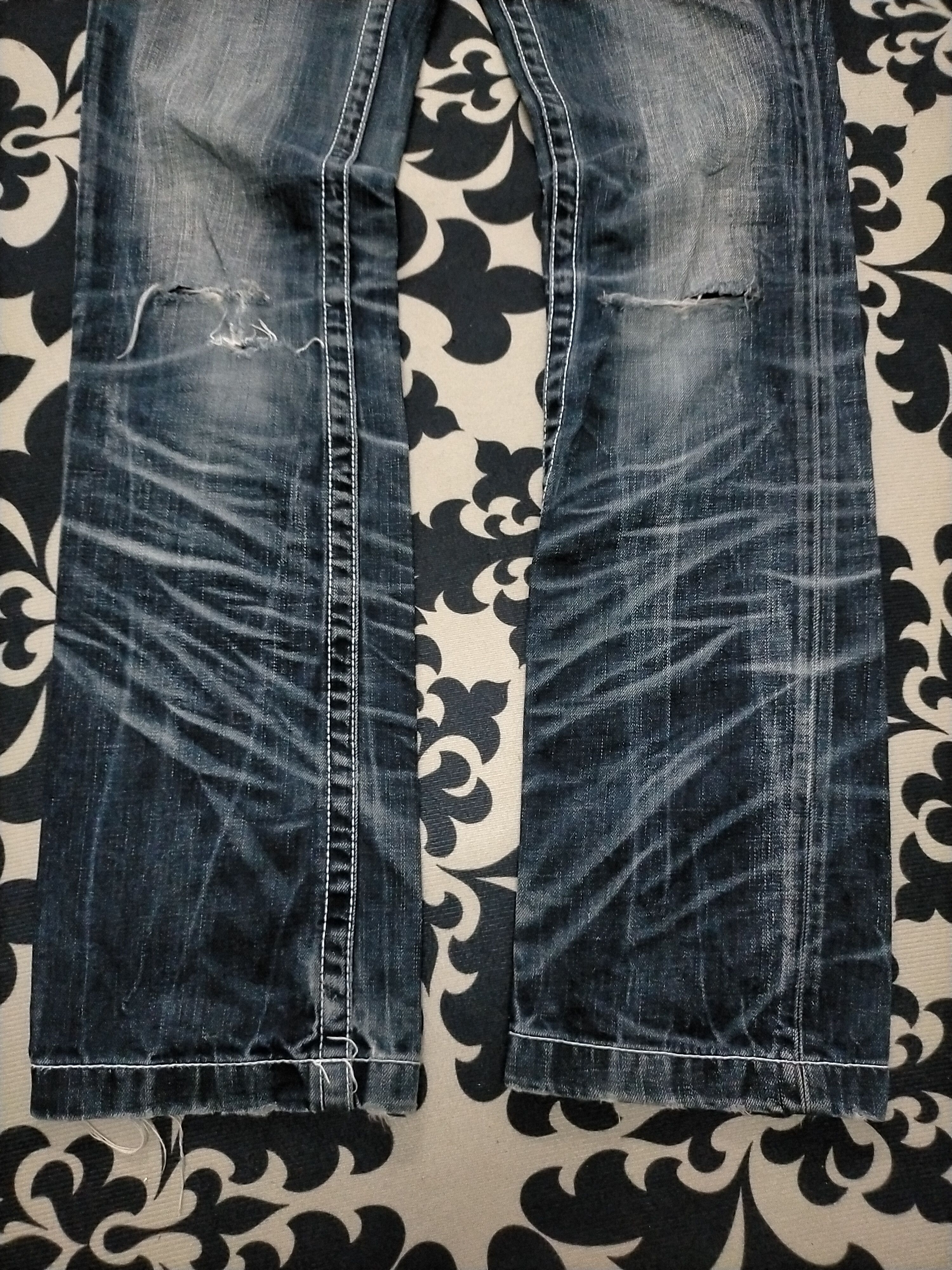 Tornado Mart 🔥Distressed🔥Lolita Sick Mudwash Flare Jeans Size US 28 / EU 44 - 4 Thumbnail