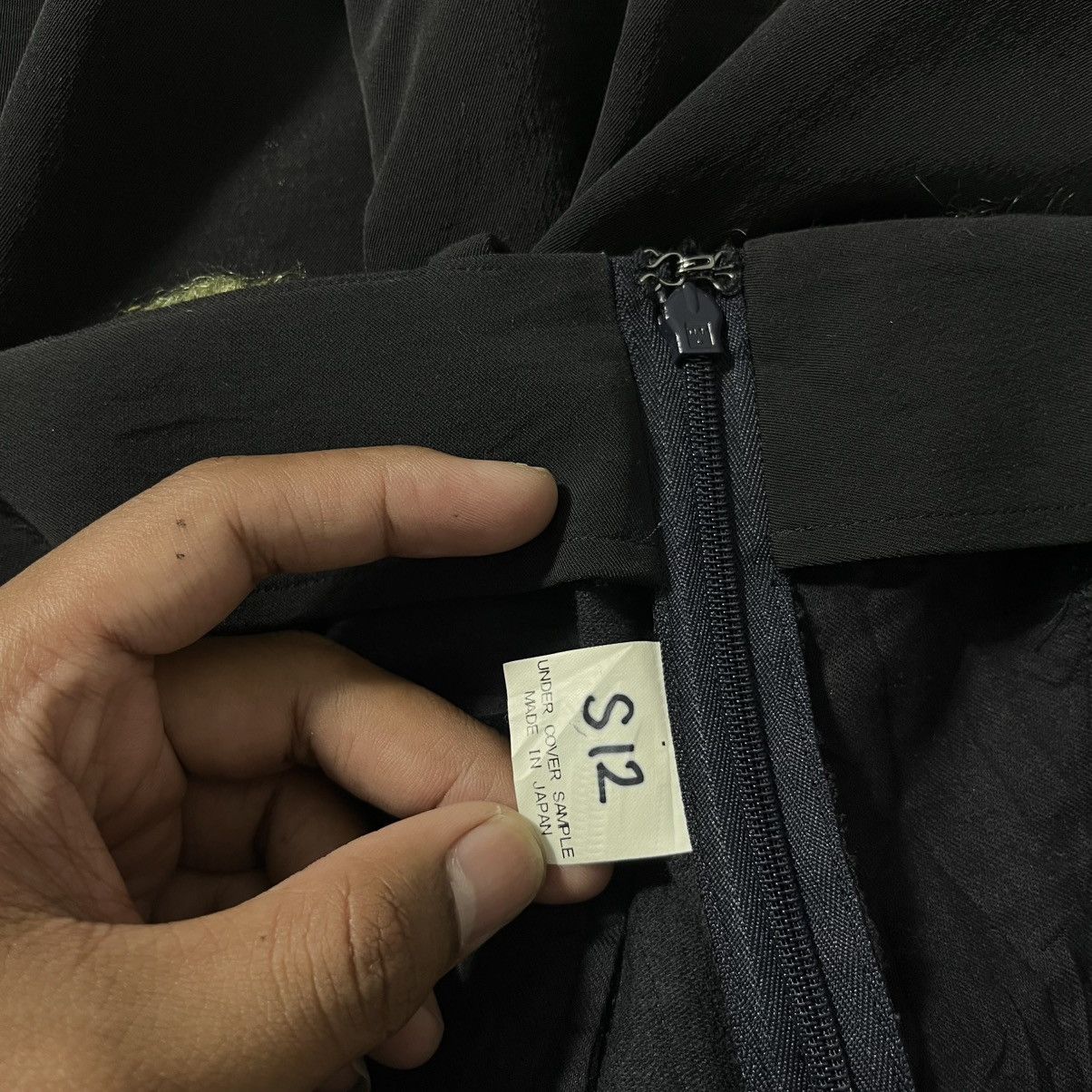 Japanese Brand SueUndercover - Sample Nylon Pant With Green Stripe Size US 29 - 11 Thumbnail
