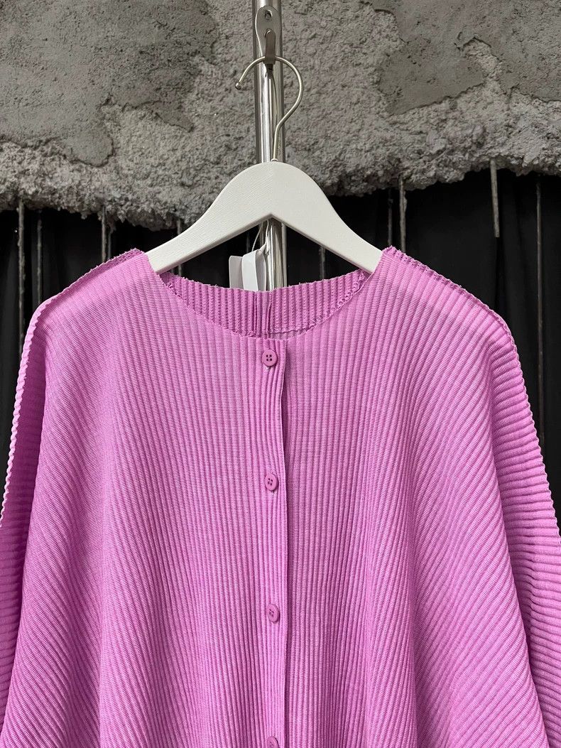 Other Issey Miyake/三宅一生 Pink pleated cardigan Size M / US 6-8 / IT 42-44 - 3 Thumbnail
