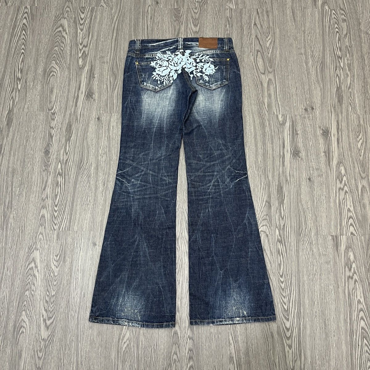 Japanese Brand Flared Pant Bluevirus Flower Embroidery Ifsix Lgb Style Size US 31 - 10 Thumbnail