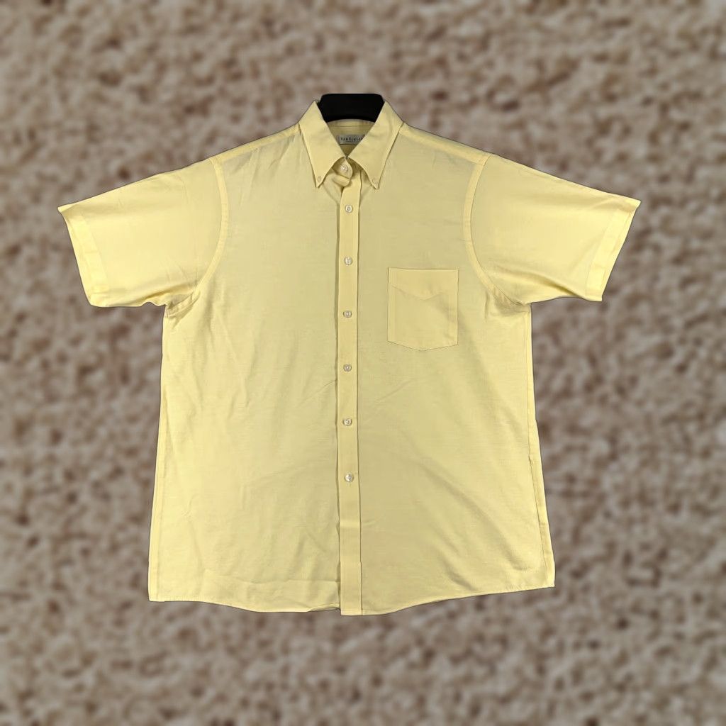 Van Heusen VANHEUSEN Shirt Mens L Yellow Button-Up Collared Oxford Cotton Blend Shirt (Short Sleeve) – Casual Workwear Twill, Regular Size L Mens Size US L / EU 52-54 / 3 - 1 Thumbnail