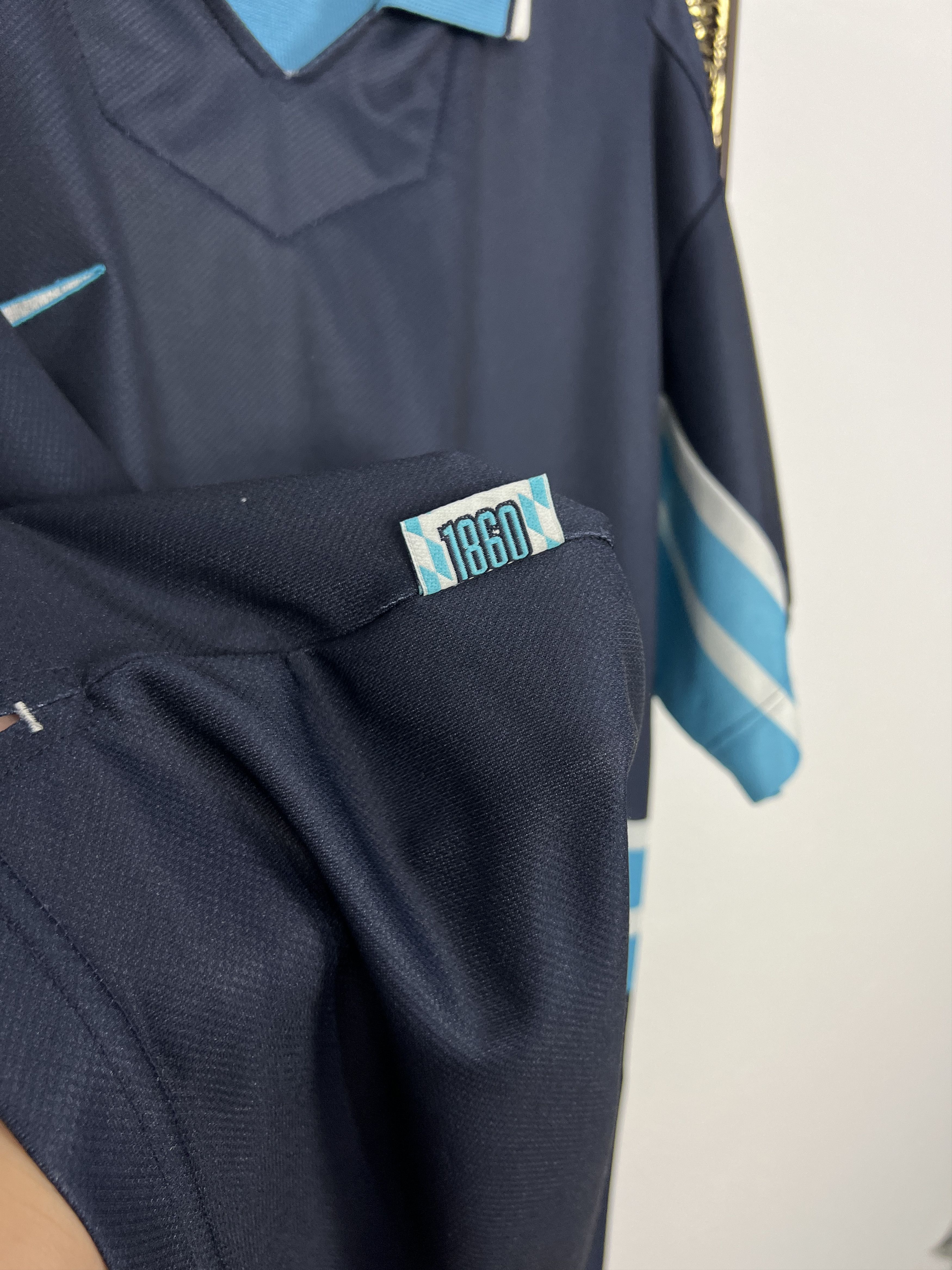 Nike 1860 Munich football shirt 1997 Soccer Jersey Trikot Rare Size US XL / EU 56 / 4 - 4 Thumbnail
