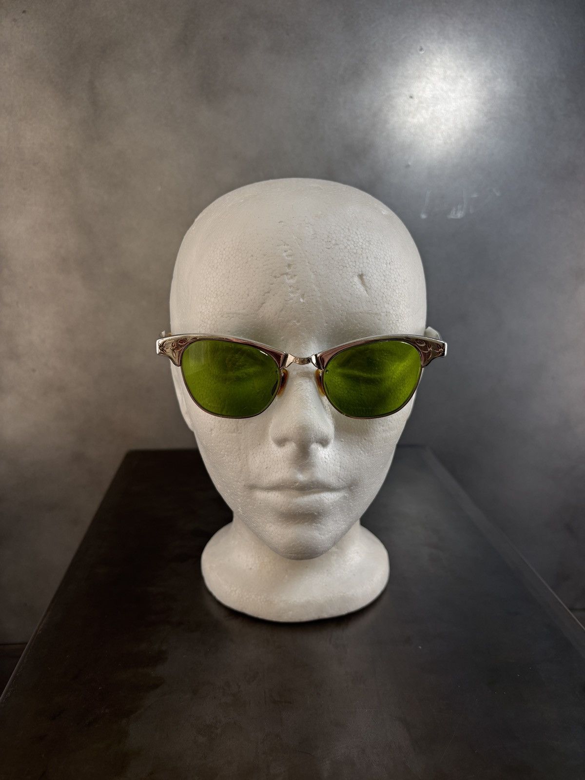 Vintage 1960s ArtCraft Sunglasses True Vintage Aluminum Frame Chrome Size ONE SIZE - 17 Thumbnail