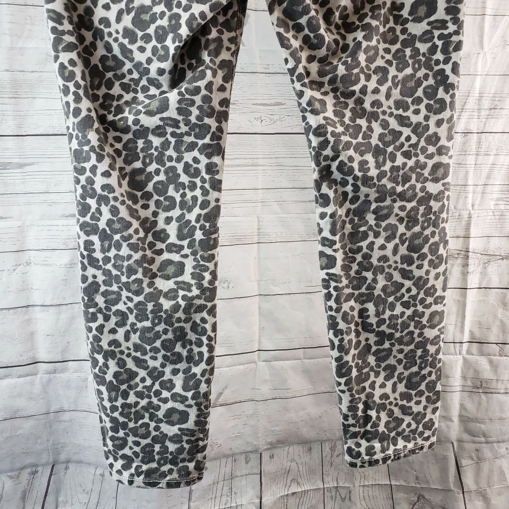 Loft Ann Taylor LOFT Womens Curvy Skinny Jeans Sz 6 Gray Animal Print Mid Rise Denim Cotton Blend Inseam 28 Womens Size 28" / US 6 / IT 42 - 5 Thumbnail