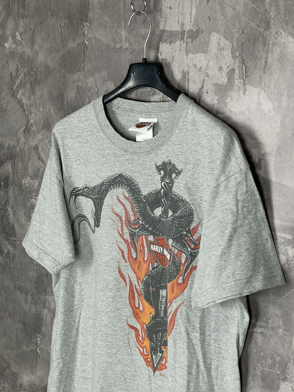 Harley Davidson × Vintage Vintage 2000s Y2K Harley Davidson Snake Graphic T Shirt Size US M / EU 48-50 / 2 - 7 Thumbnail