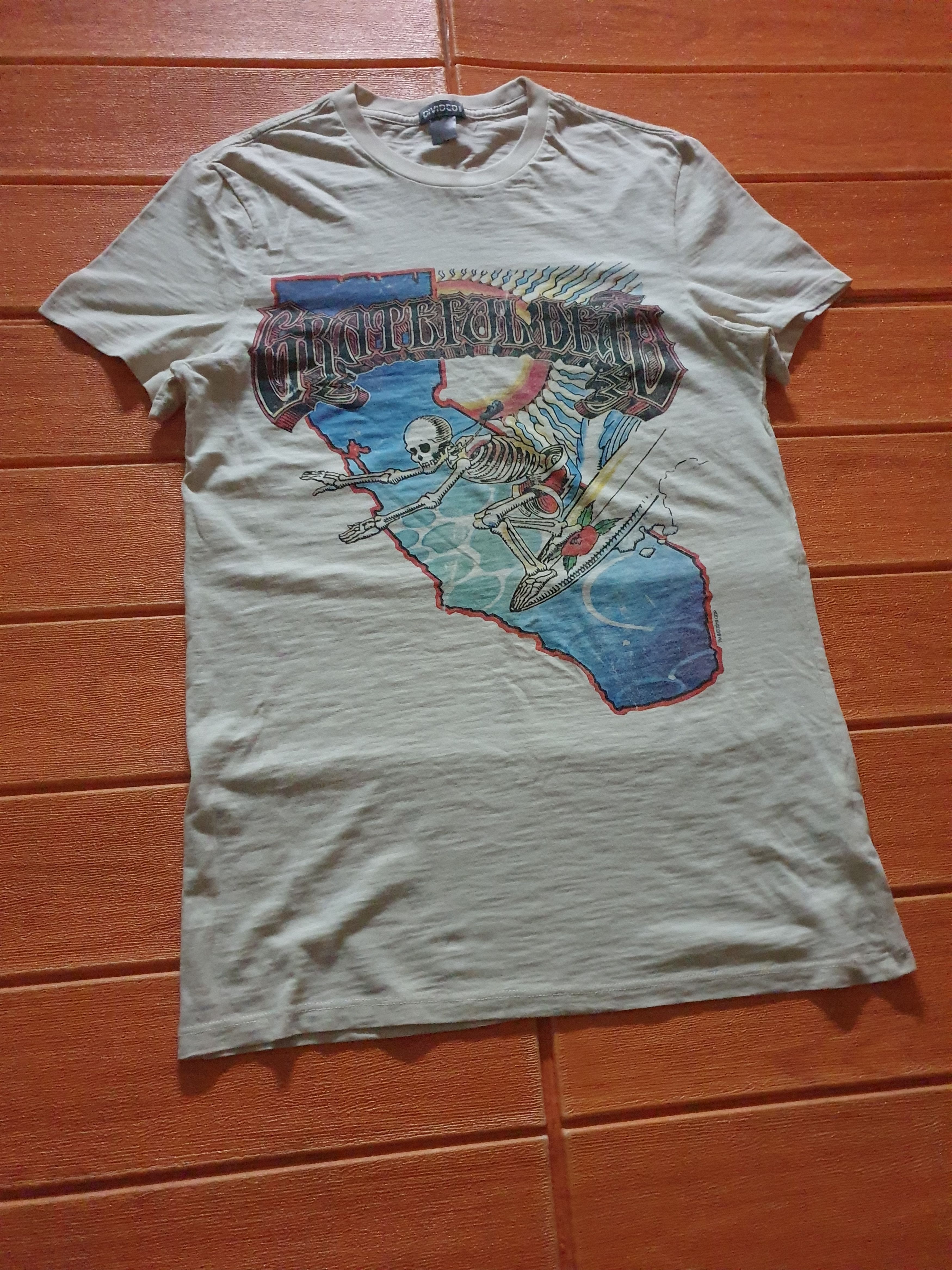 Band Tees Grateful dead cream colour shirt Size US S / EU 44-46 / 1 - 4 Thumbnail