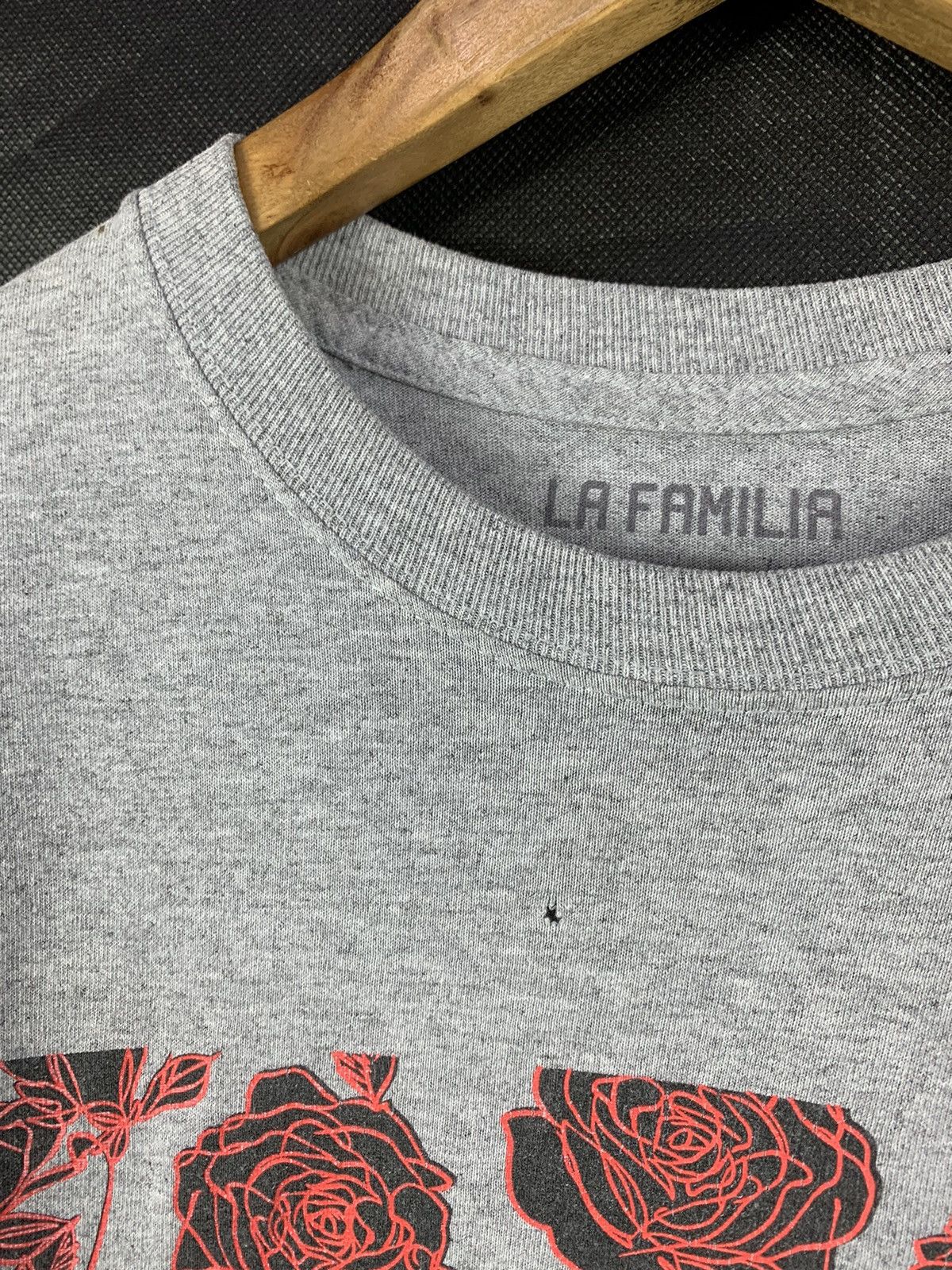 Rap Tees Steals! La Familia Hip Hop Streetwear Culture Logo Tee Size US M / EU 48-50 / 2 - 4 Thumbnail