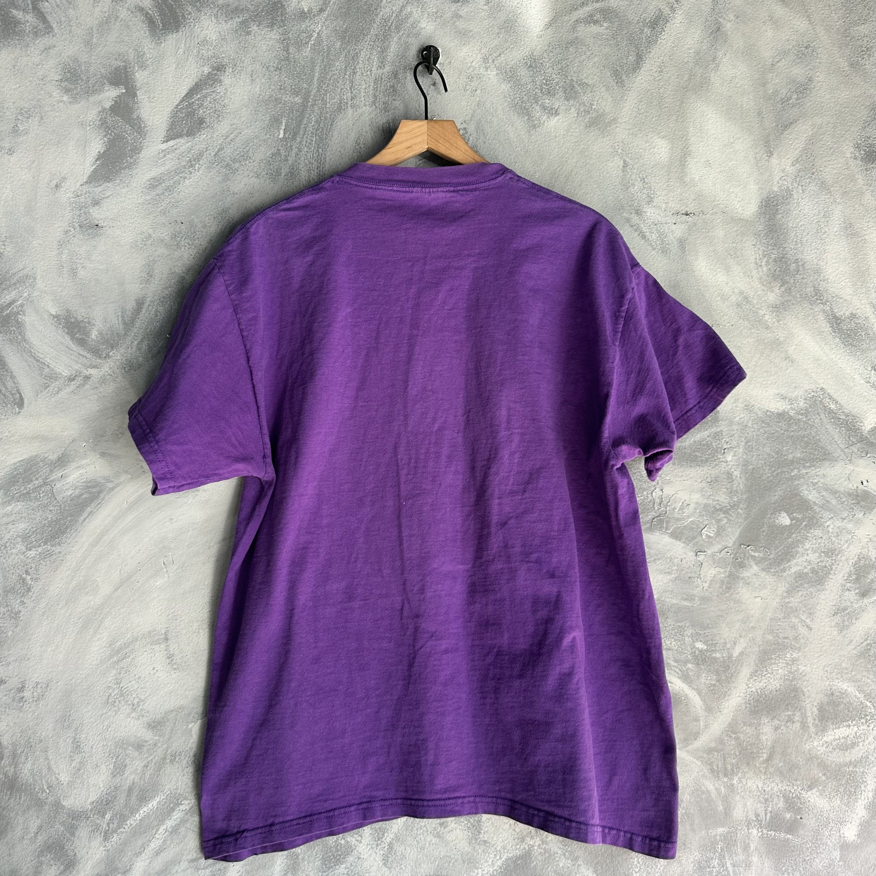 Champion Vintage Los Angeles LA Lakers 2001 Back 2 Back T Shirt Size US XL / EU 56 / 4 - 5 Thumbnail