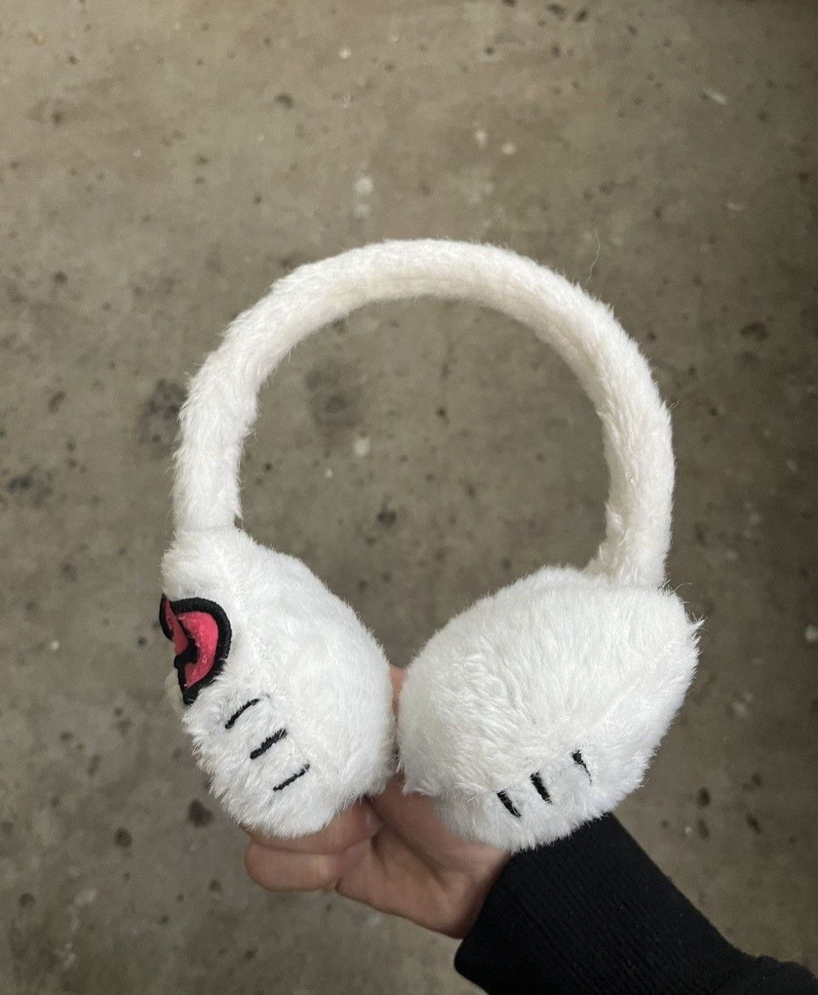 Other Hello Kitty Ear Muffs Size ONE SIZE - 6 Thumbnail