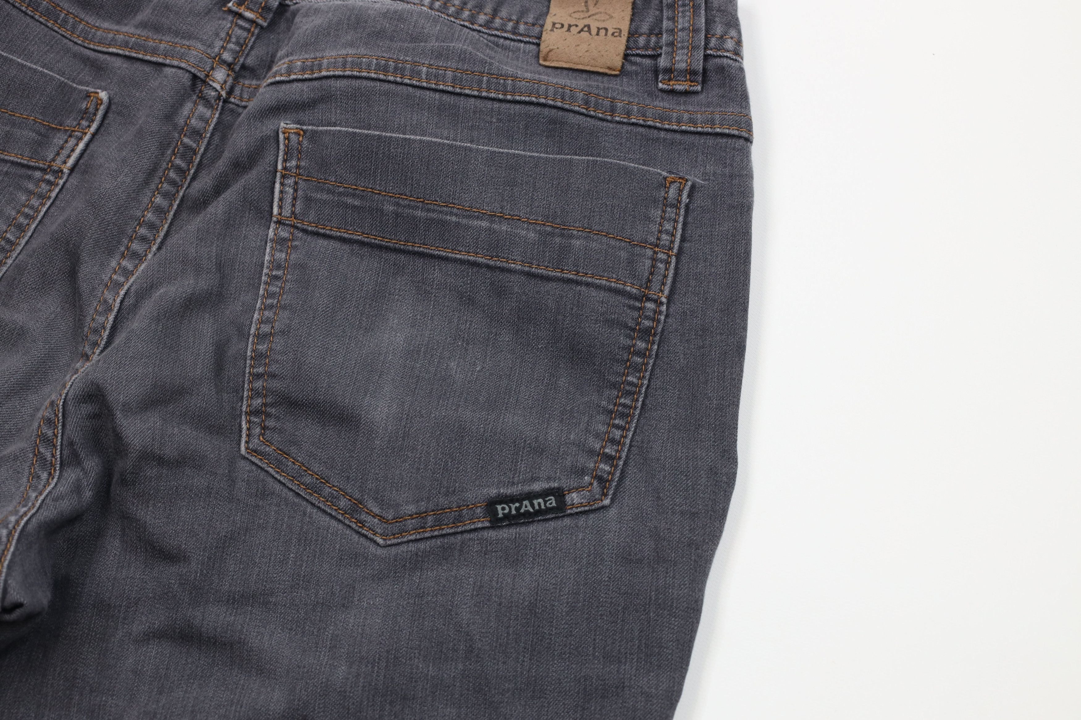 Prana prAna Breathe Faded Organic Cotton Straight Leg Jeans Black Size US 34 / EU 50 - 13 Thumbnail
