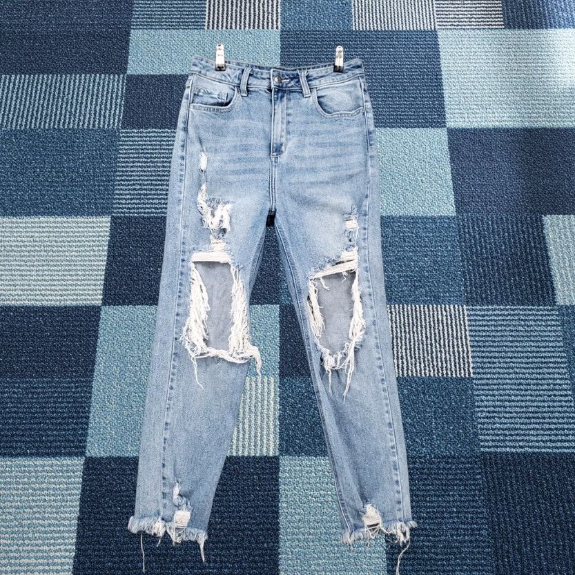 Vintage Cello Jeans Womens 7/28 Junior Mom Crop High Rise Denim Distressed Stretch Blue Size 28" / US 6 / IT 42 - 1 Thumbnail