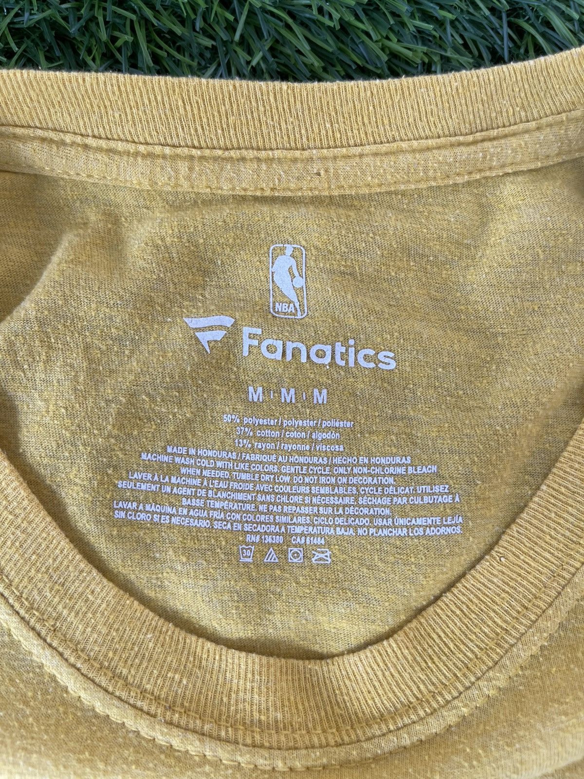 NBA 🔥LOS ANGELAS NBA LAKERS🔥Big logo Tshirt Size US M / EU 48-50 / 2 - 10 Thumbnail