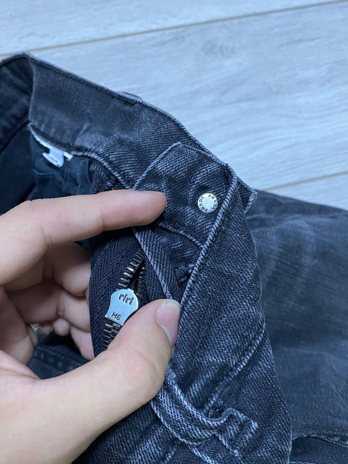 Prada Prada black tab vintage denim jeans Size US 31 - 7 Thumbnail