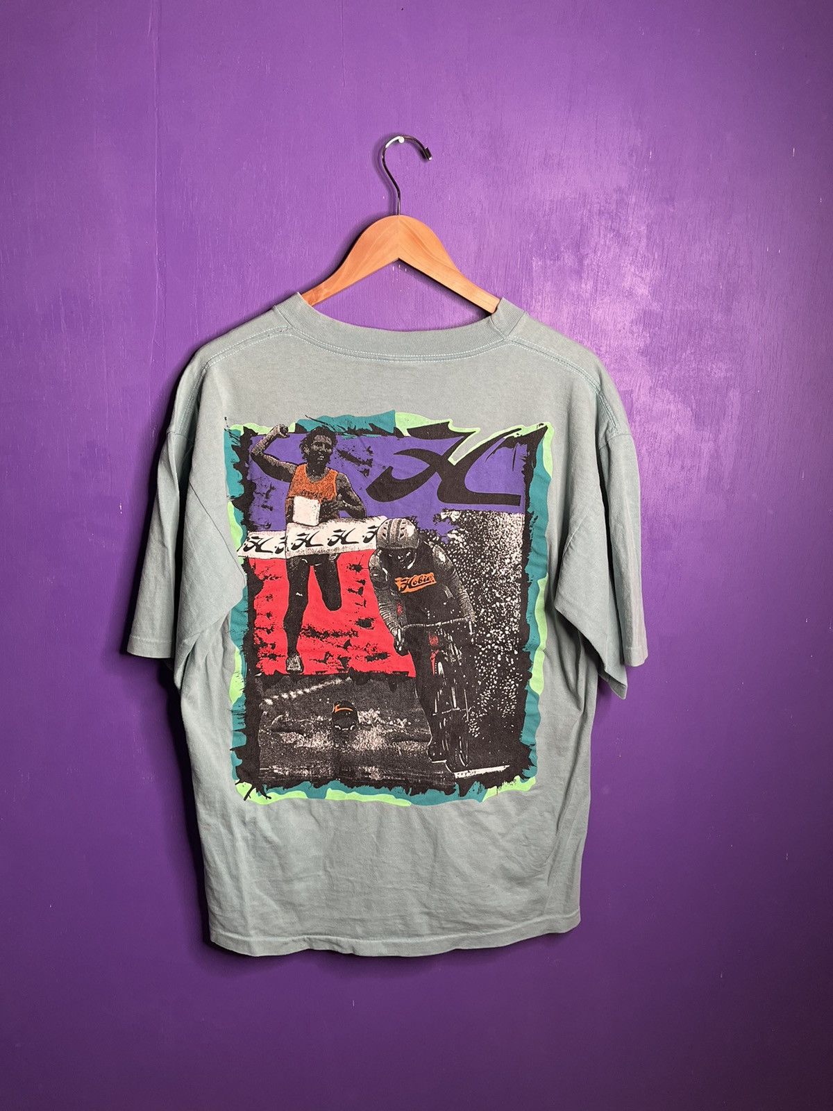 Vintage Vintage 80s HOBIE surfwear cycling t-shirt Size US L / EU 52-54 / 3 - 2 Thumbnail