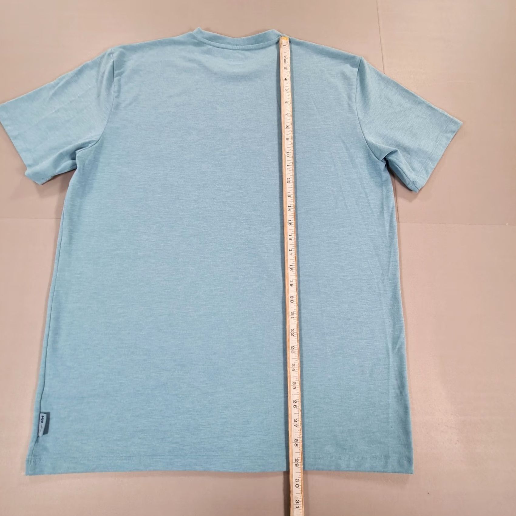 Helly Hansen Helly Hansen Mens T Shirt Blue Large Mountain Print Short Sleeves Tee Size US L / EU 52-54 / 3 - 7 Thumbnail