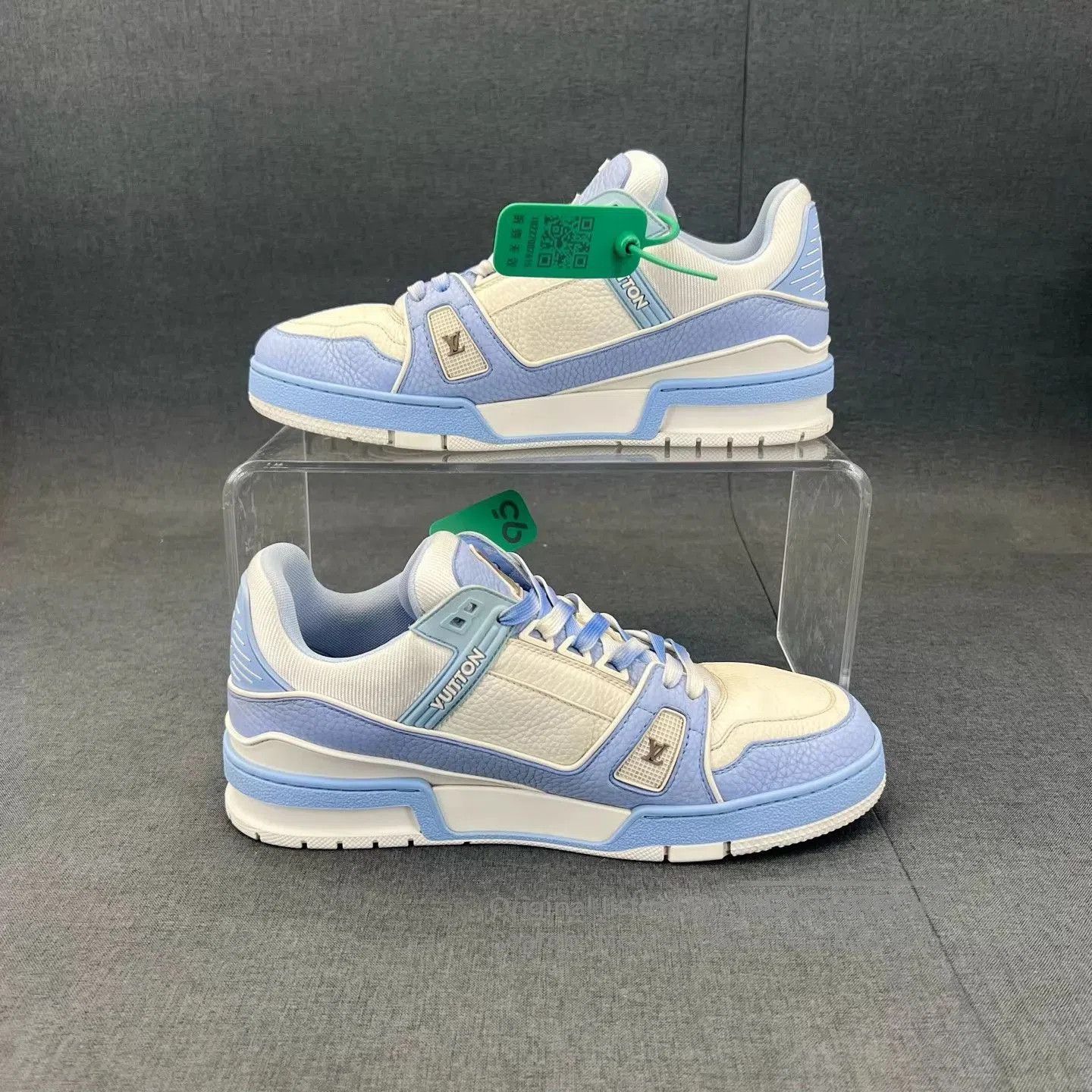 Louis Vuitton Blue Low. Size US 8 / EU 41 - 3 Thumbnail