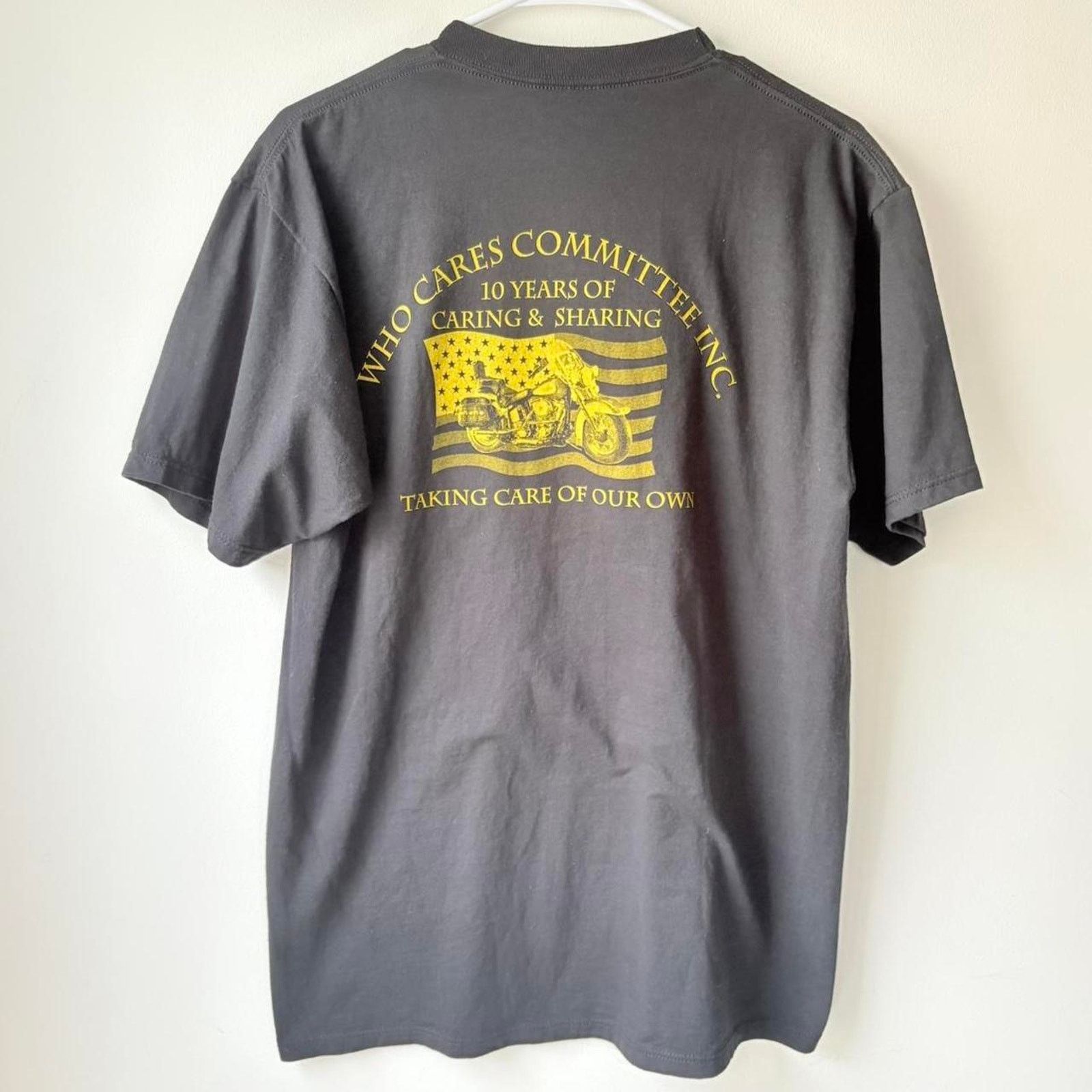 Jerzees Black vintage 90s who cares Size US L / EU 52-54 / 3 - 5 Thumbnail