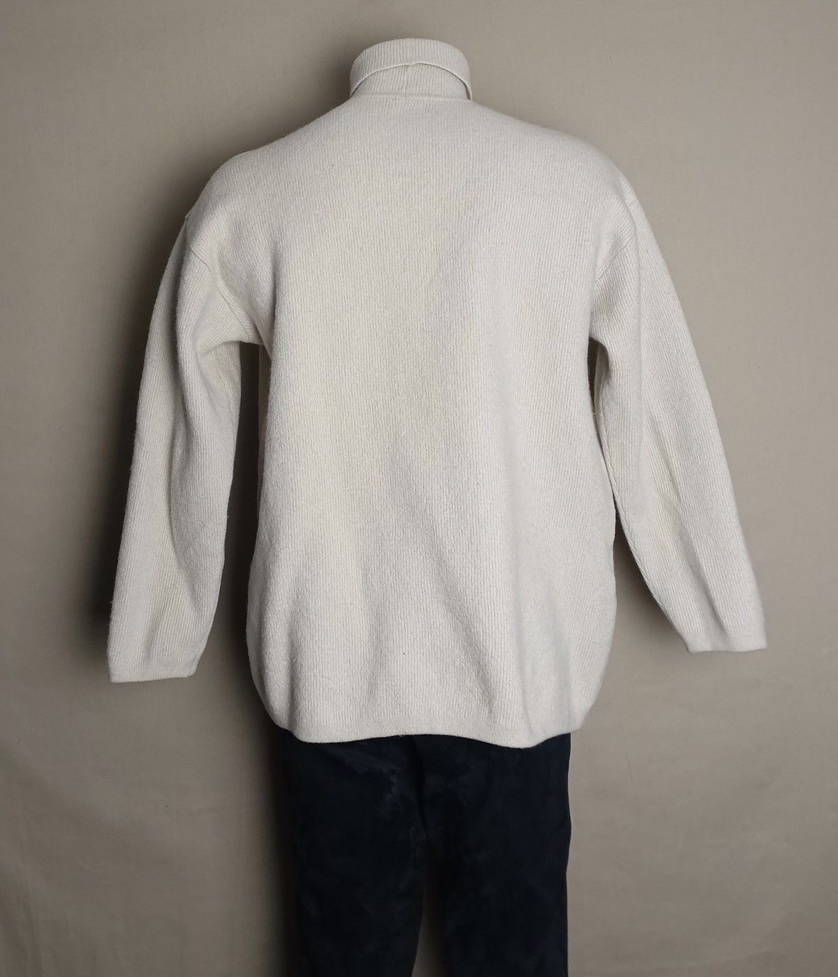 Iceberg × Vintage Iceberg Vintage 1992 Dumbo Walt Disney Wool Sweater Size US S / EU 44-46 / 1 - 4 Thumbnail