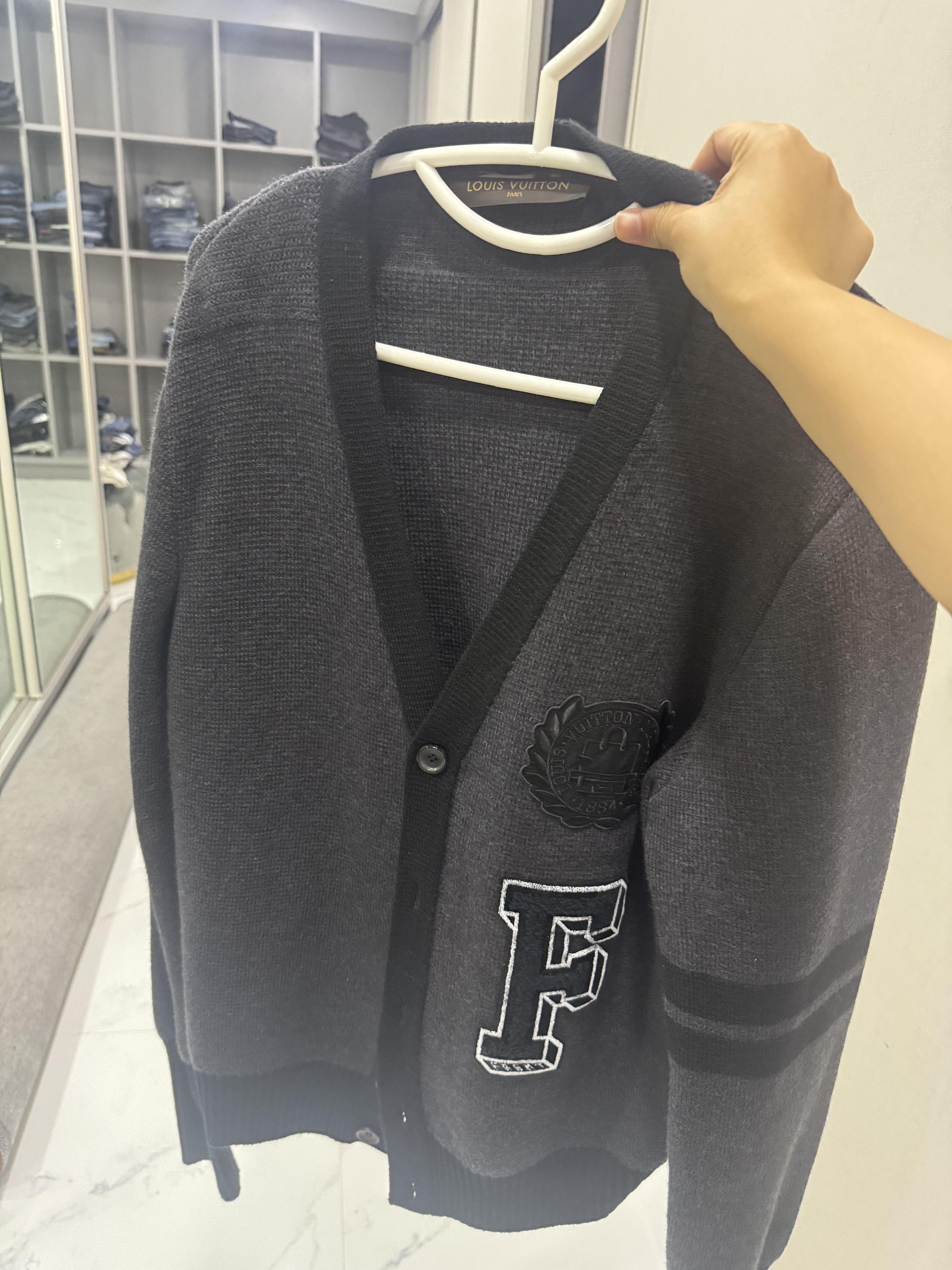 Louis Vuitton Louis Vuitton x Fragment cardigan Size US M / EU 48-50 / 2 - 2 Thumbnail