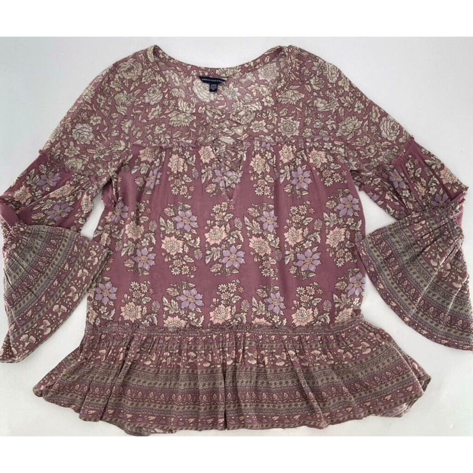 American Eagle Outfitters American Eagle Outfitters Blouse Boho Peasant Bell Sleeve Multicolor Floral Relaxed Size S Womens Size S / US 4 / IT 40 - 3 Thumbnail
