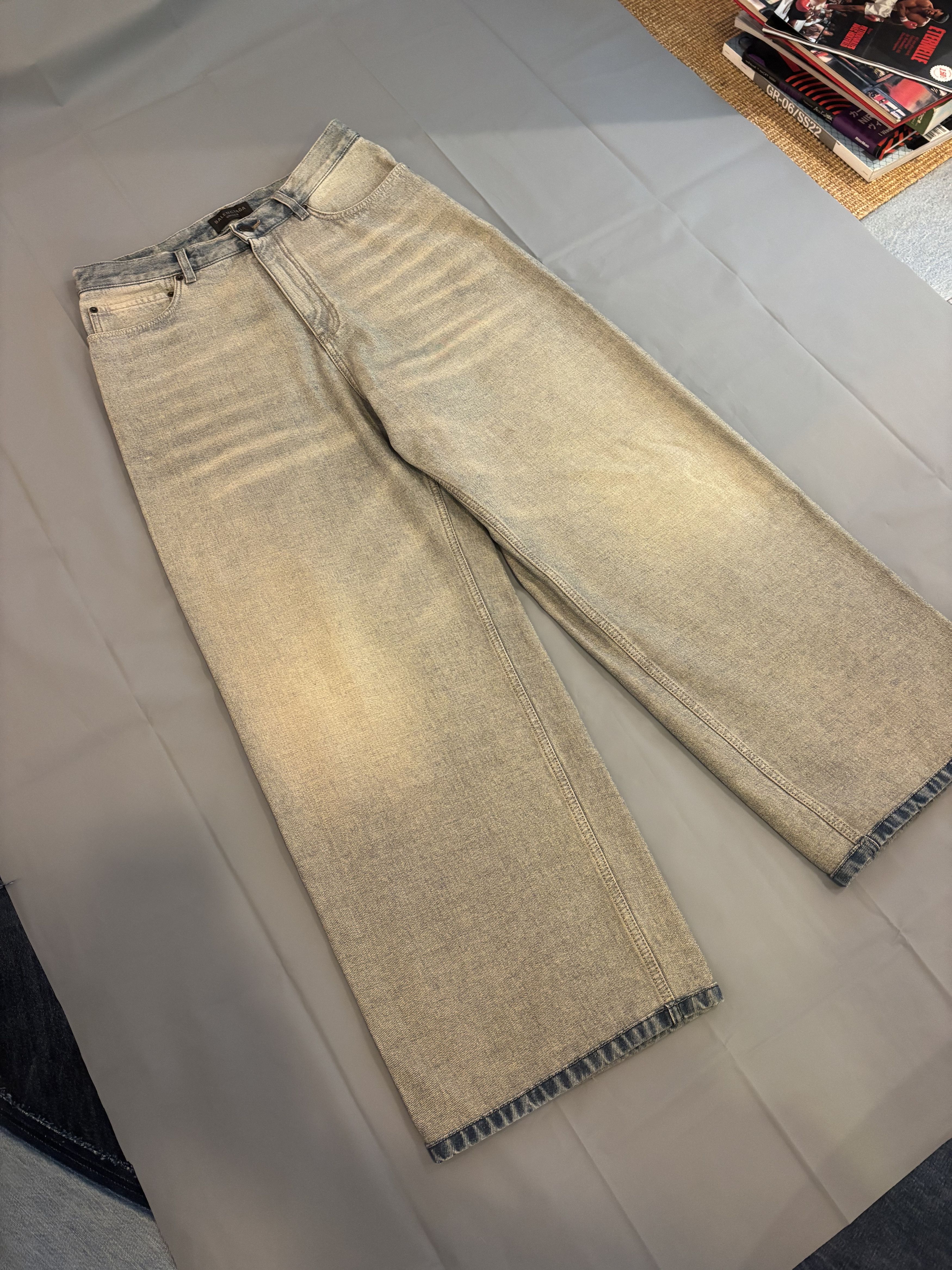 Balenciaga Jean’s large baggie Balenciaga bleu délavé en tbe Size US 30 / EU 46 - 2 Thumbnail