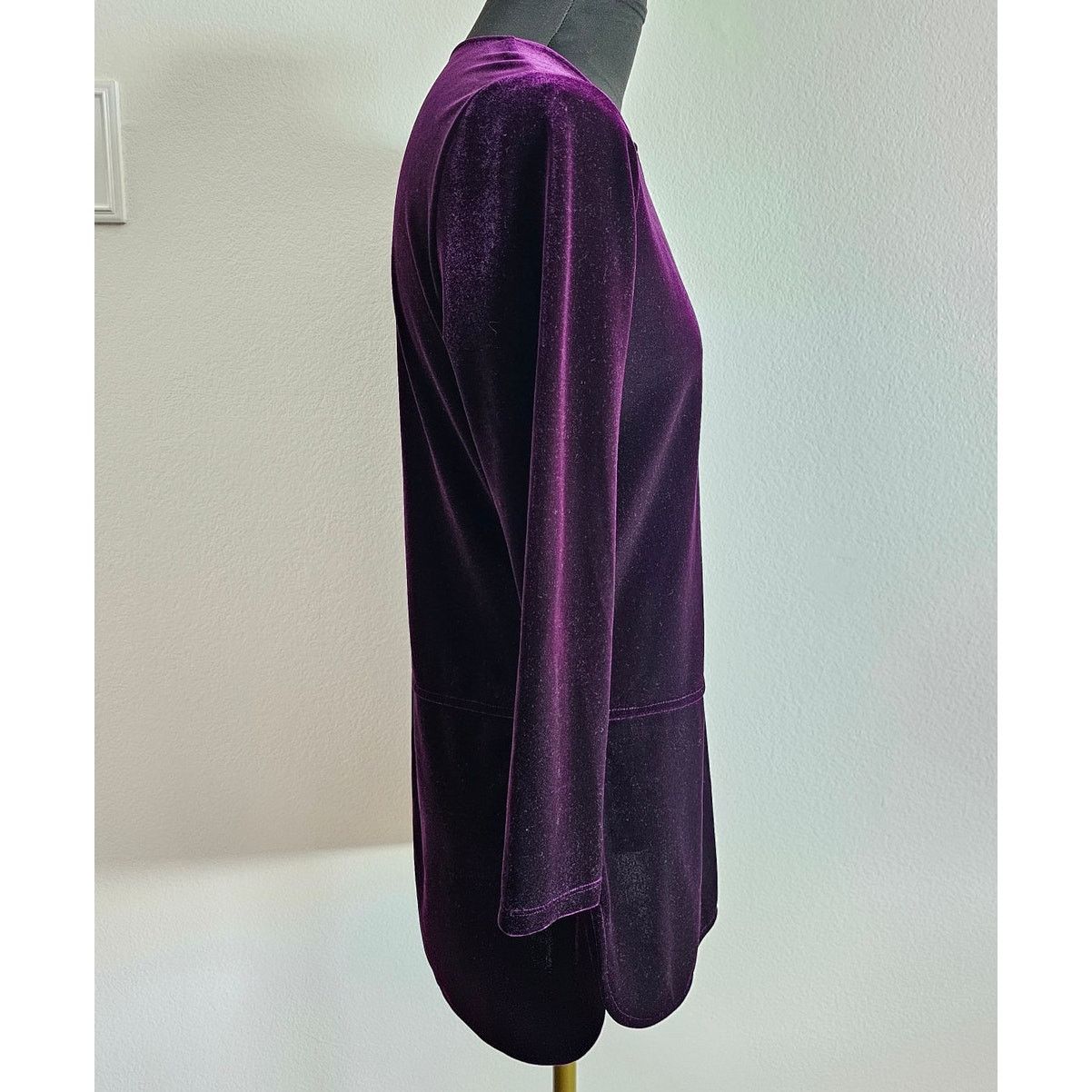 Lauren Ralph Lauren Lauren Ralph Laure Plum Velvet Keyhole Pullover Tunic Top S Size S / US 4 / IT 40 - 3 Thumbnail