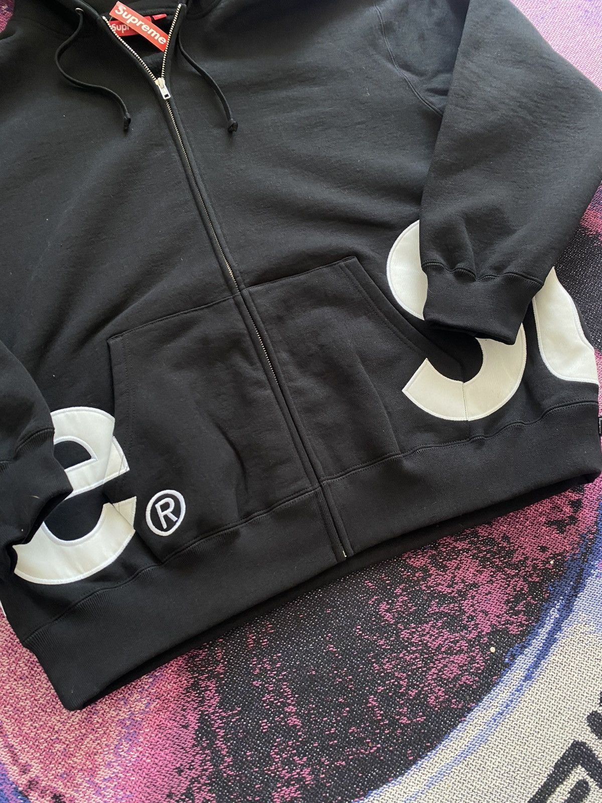 トップス Supreme Big Logo Zip Up Hooded Black S Supreme Big Logo Zip Up Hooded Sweatshirt Black メンズ - SS25 - JP