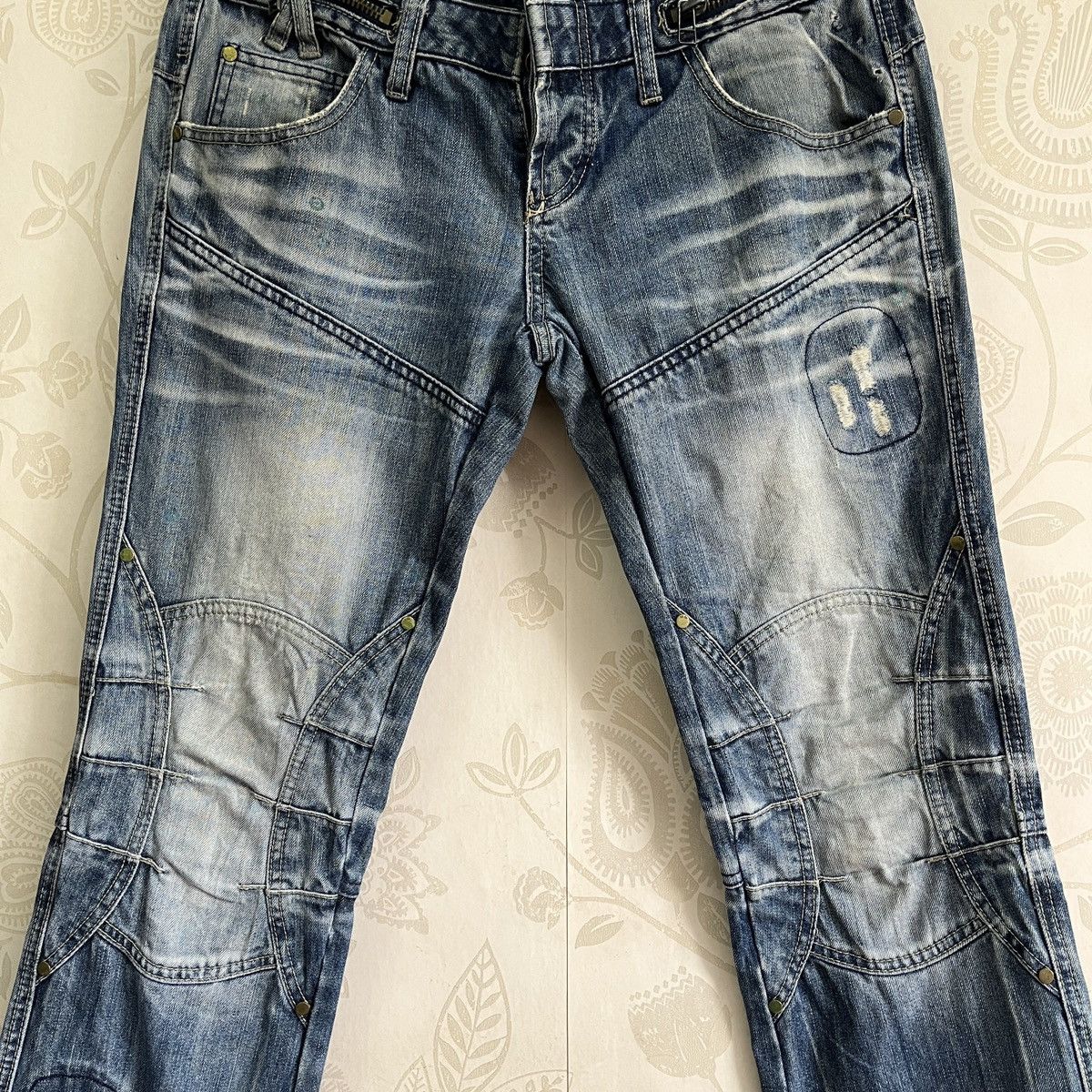 Japanese Brand Distressed Double Knee Japan Denim Double Waist Size US 33 - 7 Thumbnail