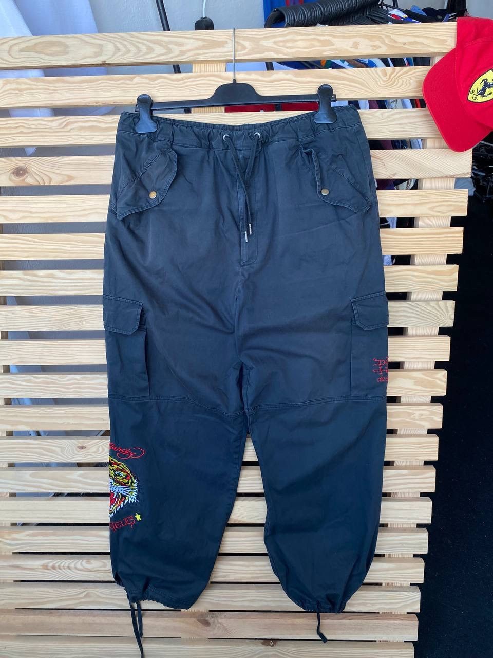 Ed Hardy Ed Hardy Urban Outfitters Embroidered Logo Cargo Size US 34 / EU 50 - 9 Thumbnail