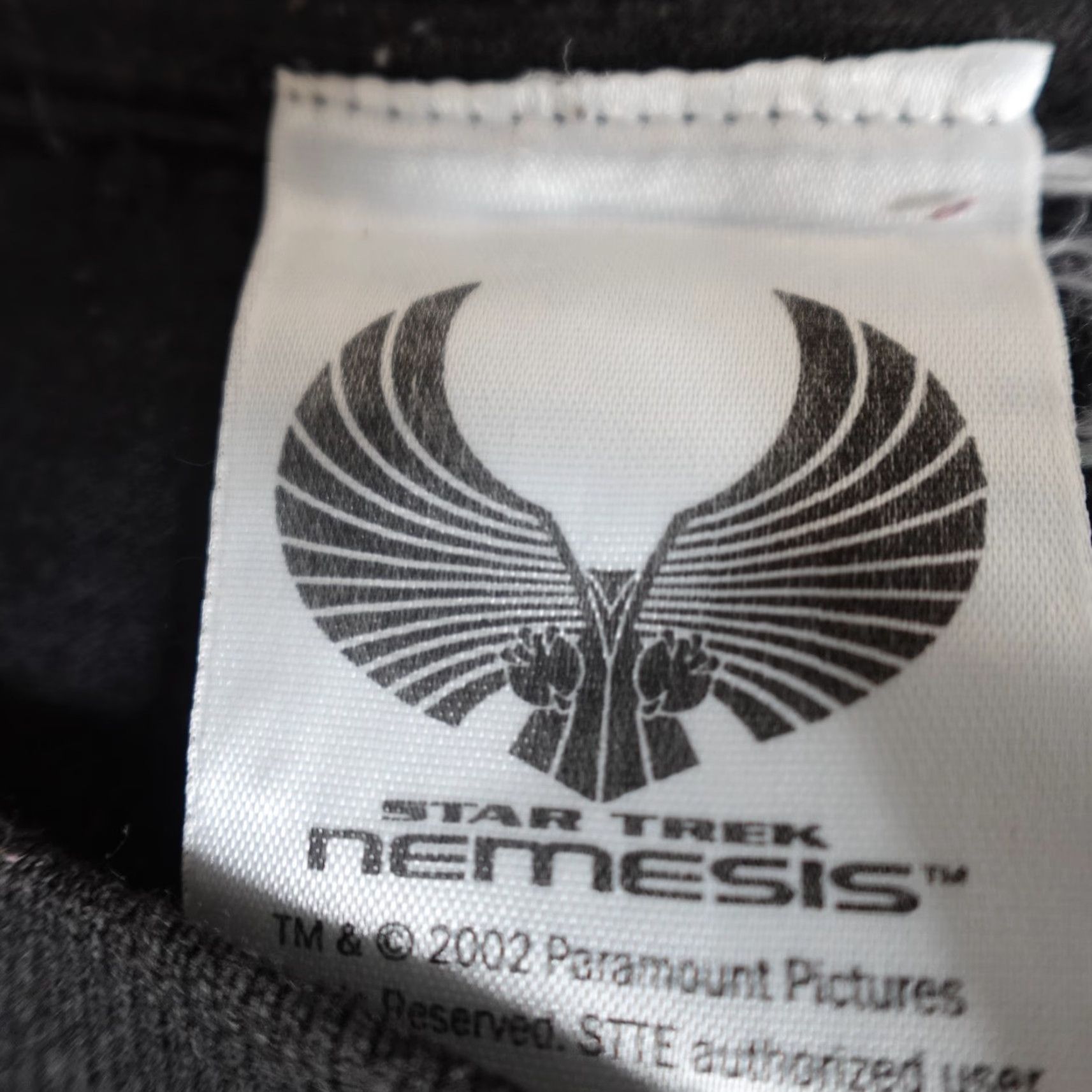 Vintage VINTAGE Star Trek Shirt 2XL Men Short Sleeve Crew Neck Black Cotton Jersey T-Shirt Nemesis 2002 Size US XXL / EU 58 / 5 - 3 Thumbnail