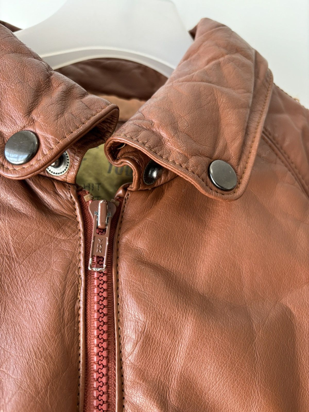 Japanese Brand × Vintage Vintage Cropped Cowhide Leather Puffer Jacket Size US S / EU 44-46 / 1 - 5 Thumbnail