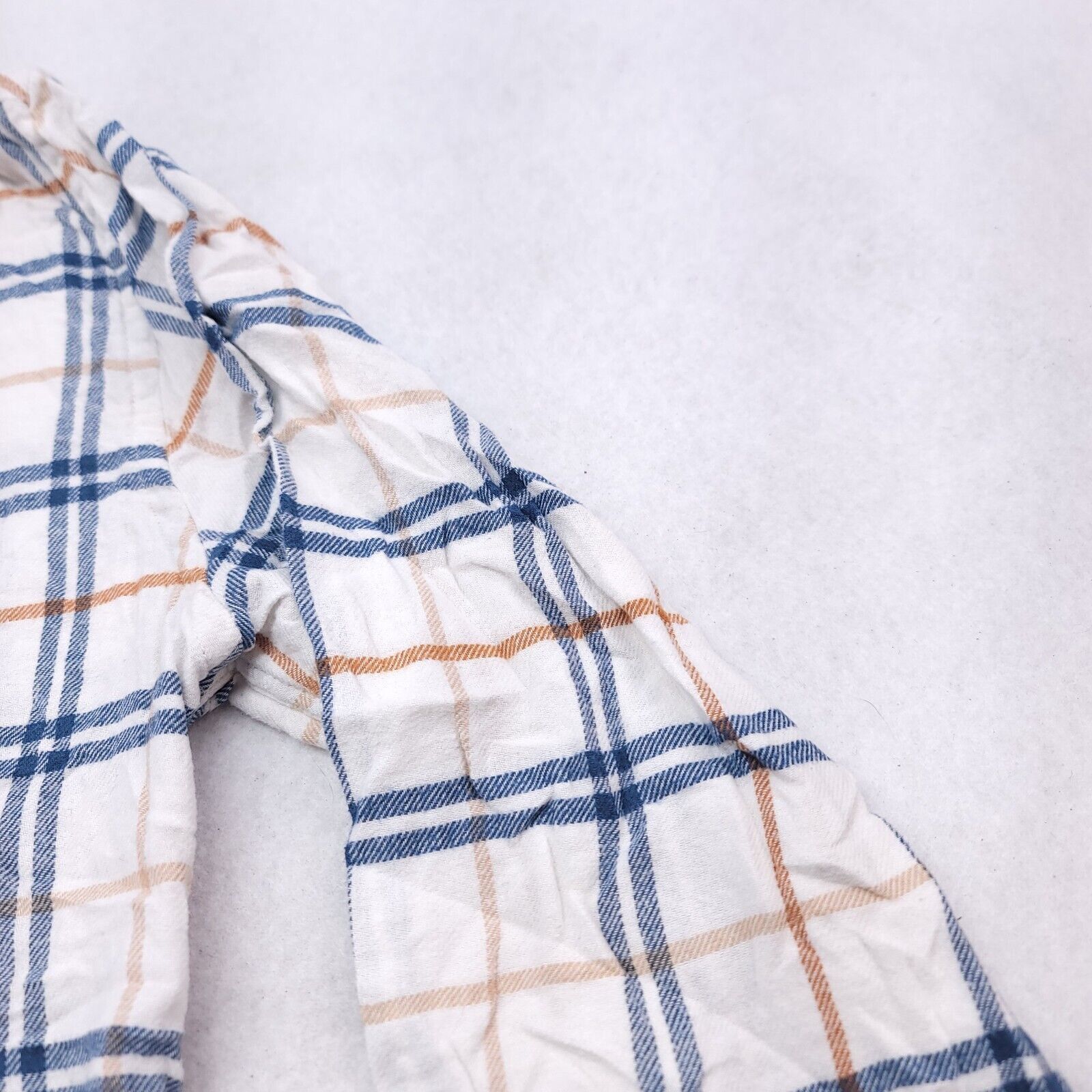 Croft & Barrow Croft & Barrow Windowpane Flannel Shirt Mens Size M White Size US M / EU 48-50 / 2 - 5 Thumbnail
