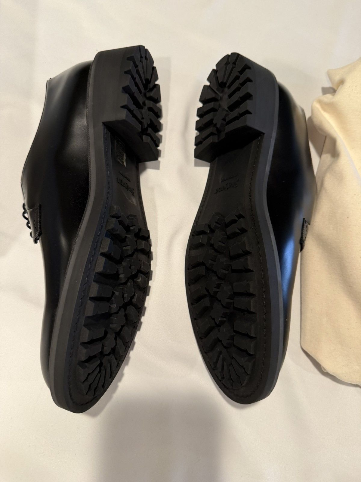 Saint Laurent Paris Saint laurent mens brogues. 44/11. $990 Size US 11 / EU 44 - 10 Thumbnail