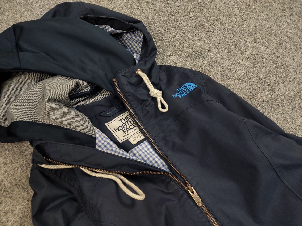 The North Face The North Face california heritage Zip Hooded Women's Jacket Size S / US 4 / IT 40 - 12 Thumbnail