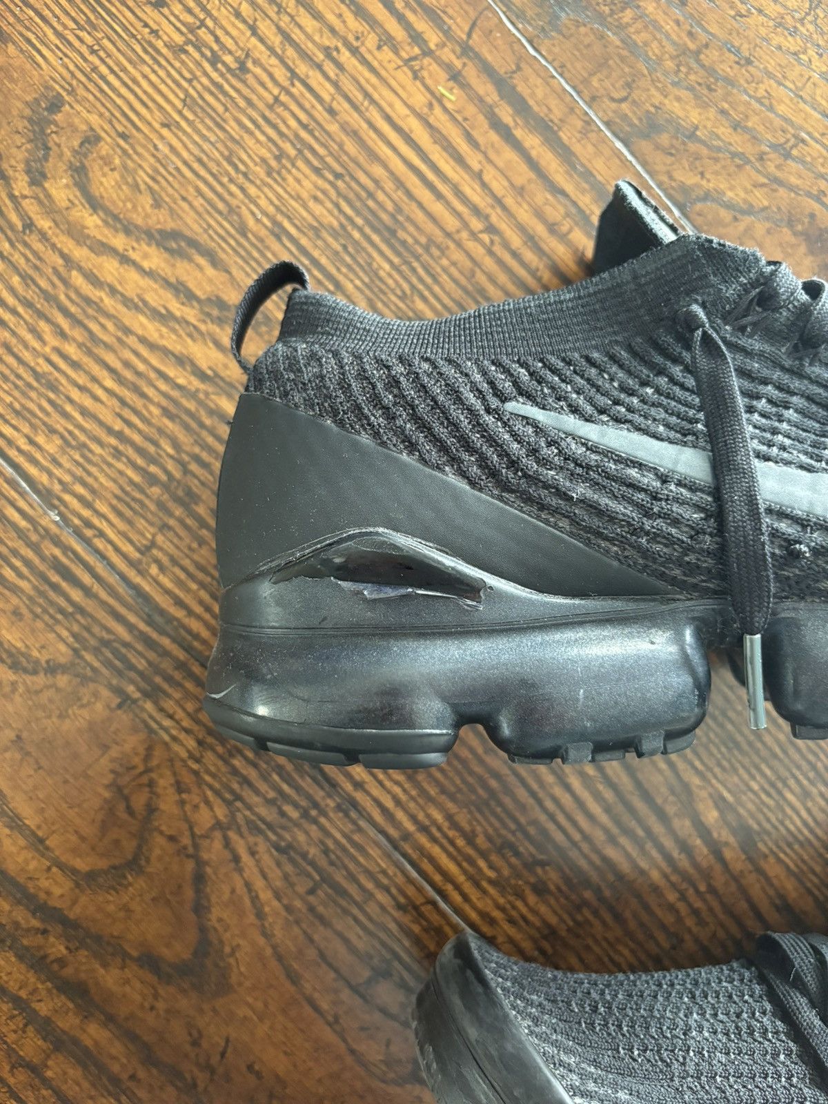 Nike Nike VaporMax Size US 11 / EU 44 - 7 Thumbnail