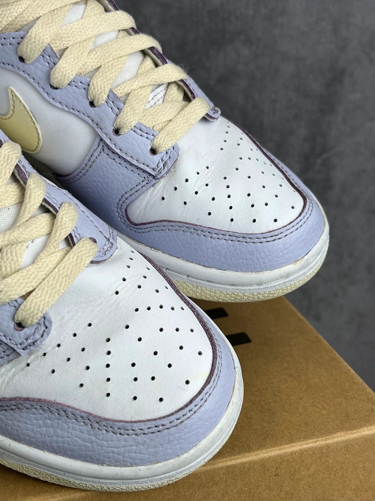 Nike Nike Dunk High pastel blue cream vintage sneakers Size US 5 / EU 37 - 6 Thumbnail