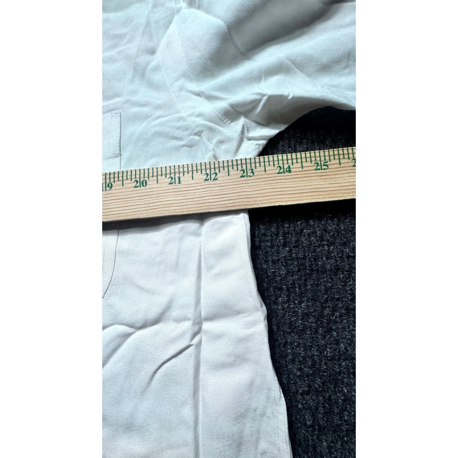 Oleg Cassini Oleg Cassini White Dress Shirt Long Sleeve Button Up Mens XL 1669 Size 46R - 4 Thumbnail