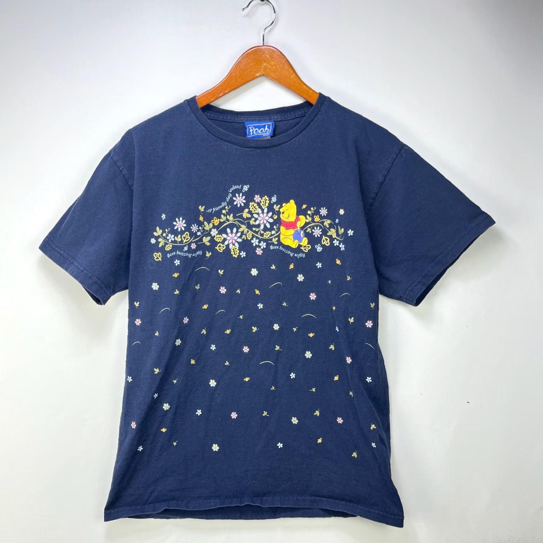 Disney VINTAGE Disney Winnie The Pooh T Shirt 90s Medium Unisex Adults Blue Cotton Short Sleeve Crew Neck Pockets All Seasons Camouflage Size US M / EU 48-50 / 2 - 2 Thumbnail