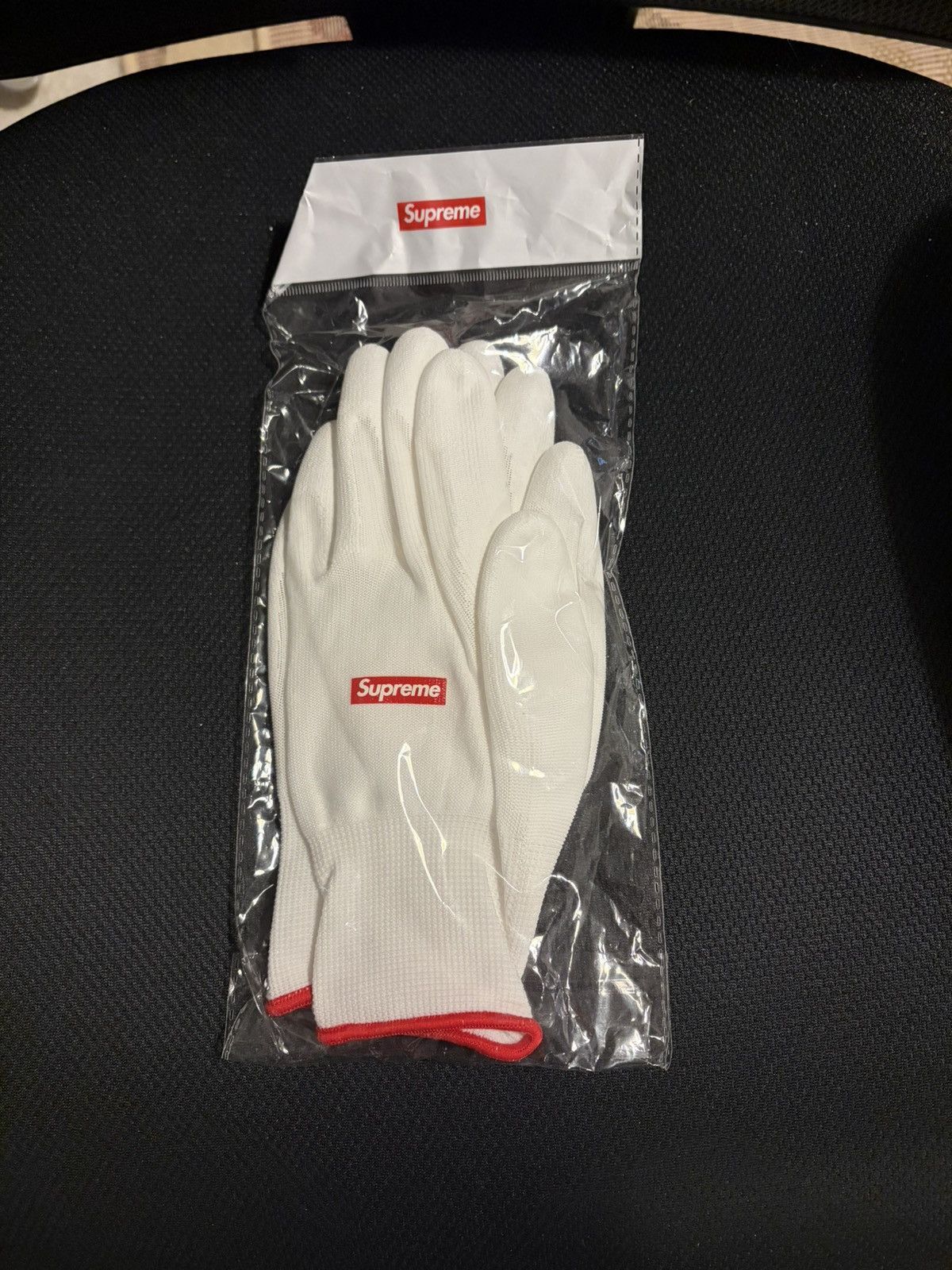 Supreme Supreme Rubberized Gloves FW20 Size ONE SIZE - 1 Preview