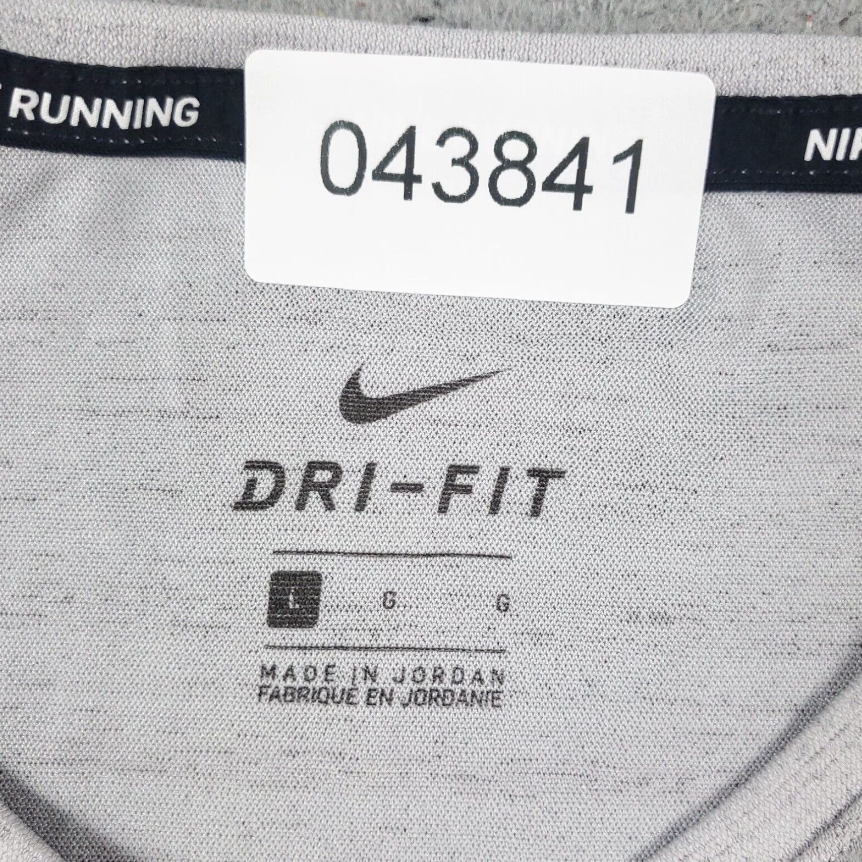 Nike Nike Mens T Shirt Small Gray Nike Dri-Fit Short Sleeve Size US S / EU 44-46 / 1 - 7 Thumbnail